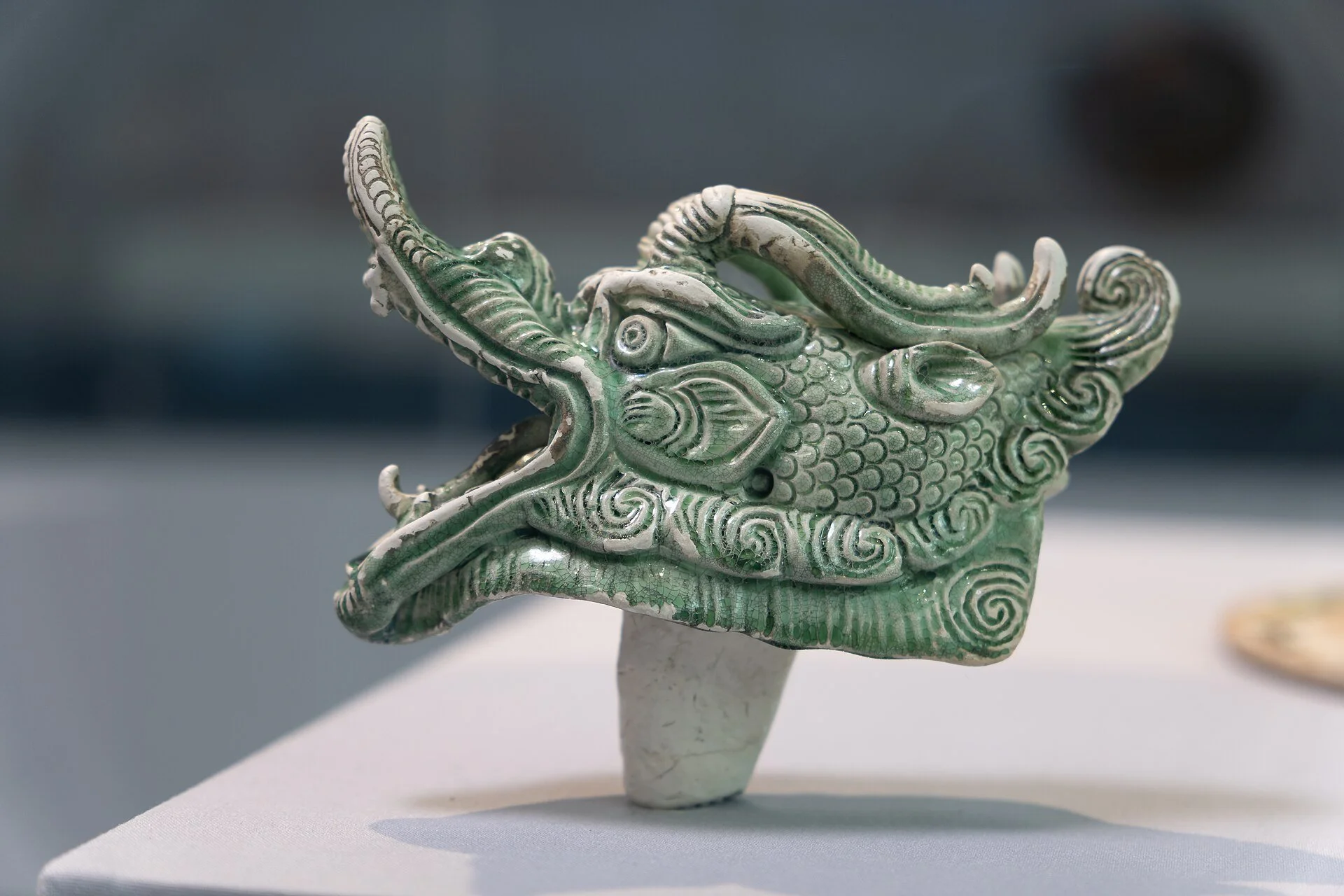 A Ming-era ceramic artefact from the Asian Civilisations Museum, connecting students to centuries of Silk Road trade.