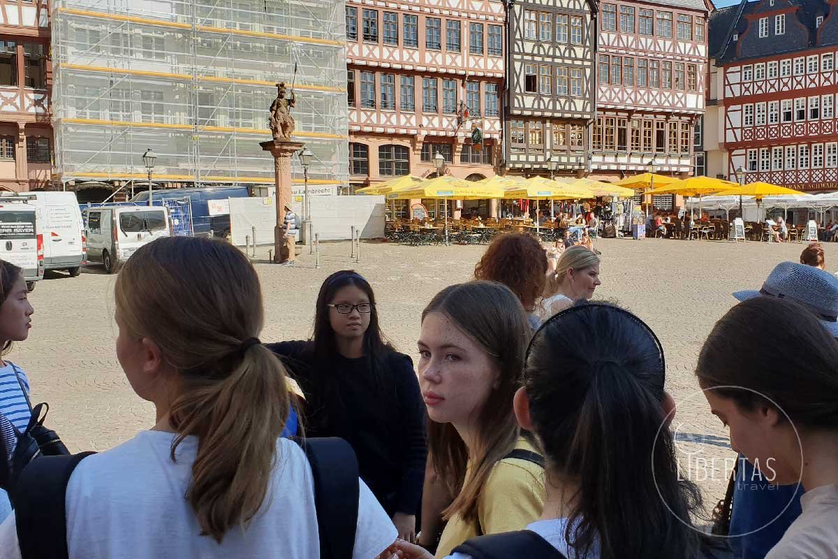 Student travel to Frankfurt, exploring the city, food and culture - building global citizens