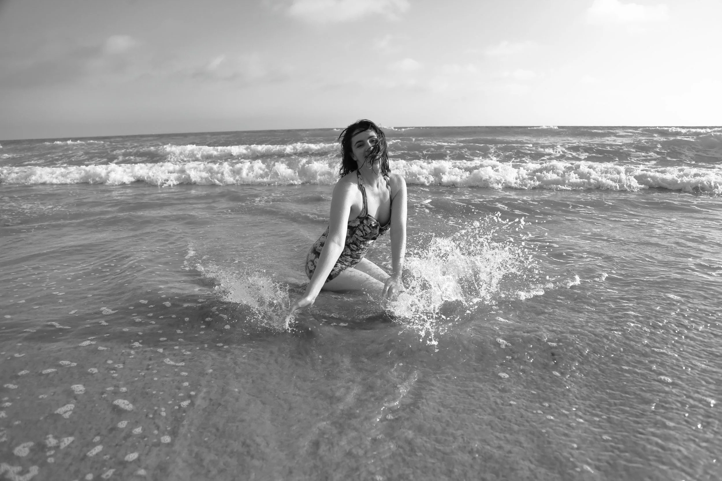 Jill_Beach5.JPG