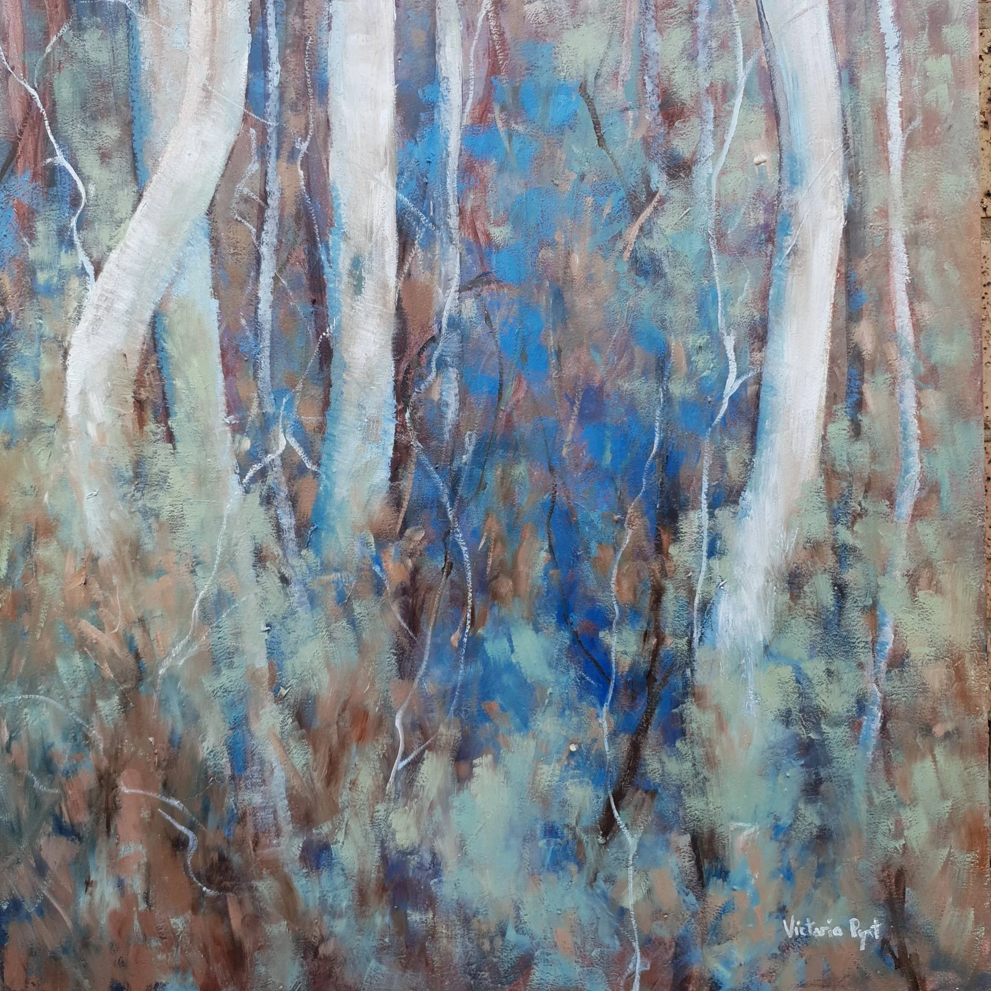 whispers_victoria pynt_detail sig low.jpg