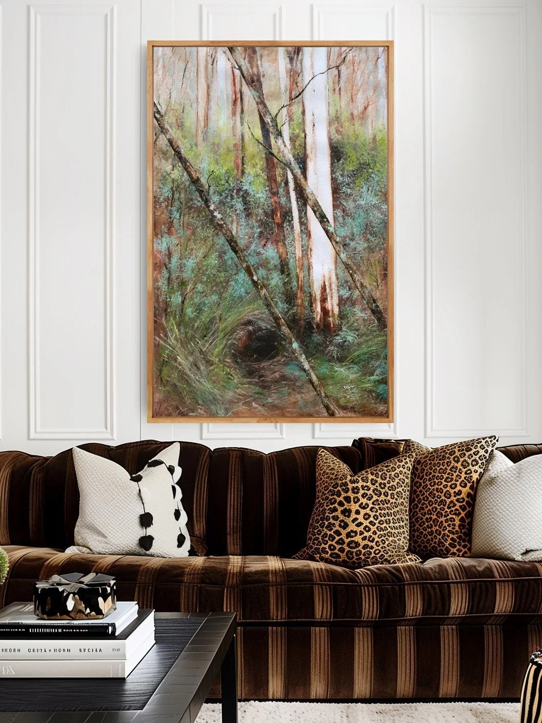 Hollows 1 victoria pynt_dark brown decor.jpg