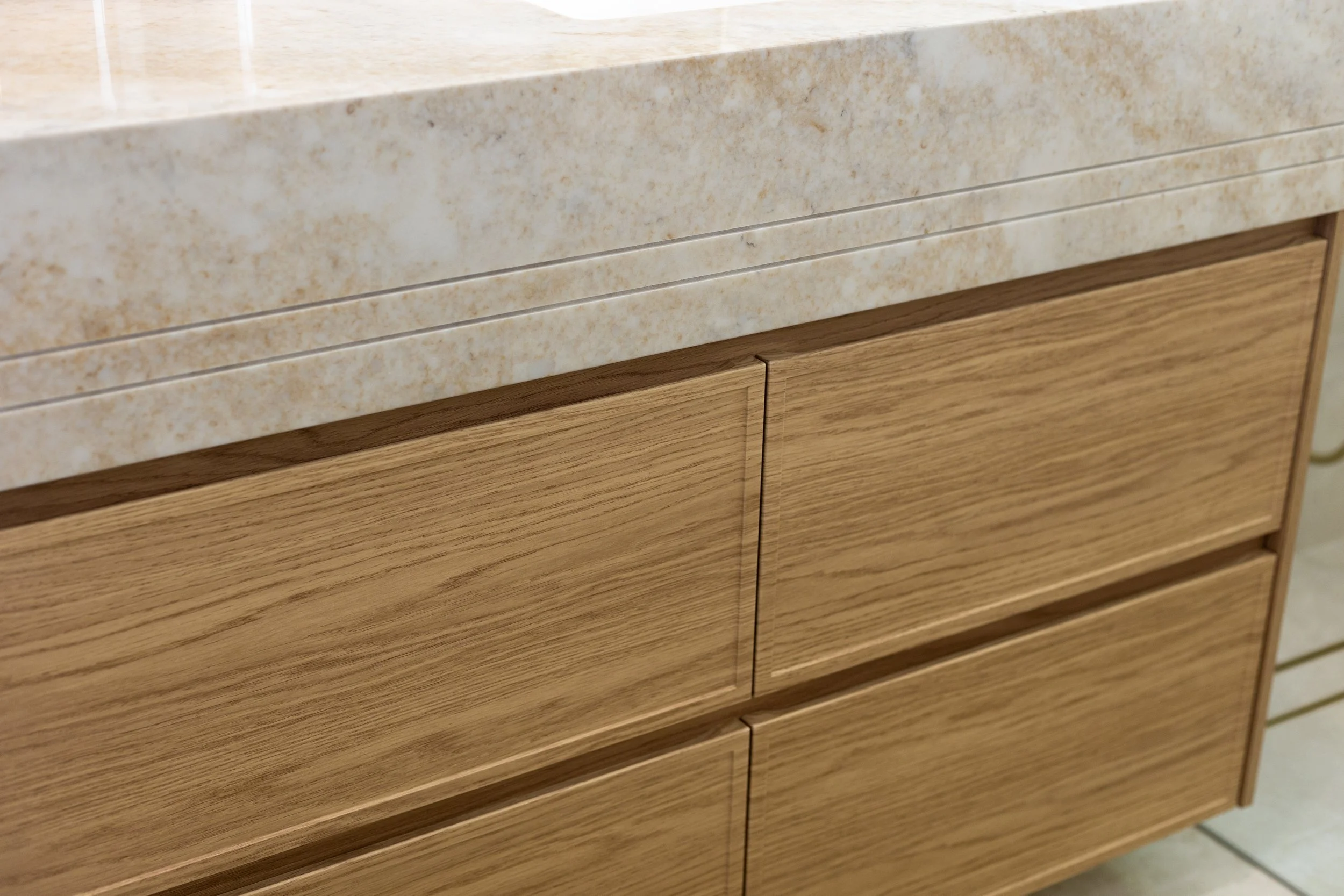 Custom Boston Oak Polytec by Custom Vanity Gold Coast-5.jpg