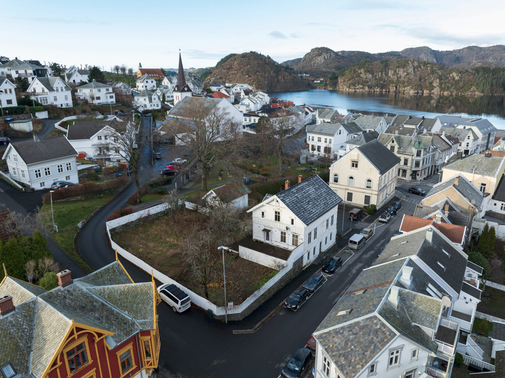 Riksantikvaren vil frede Storgaten 19 i Farsund.