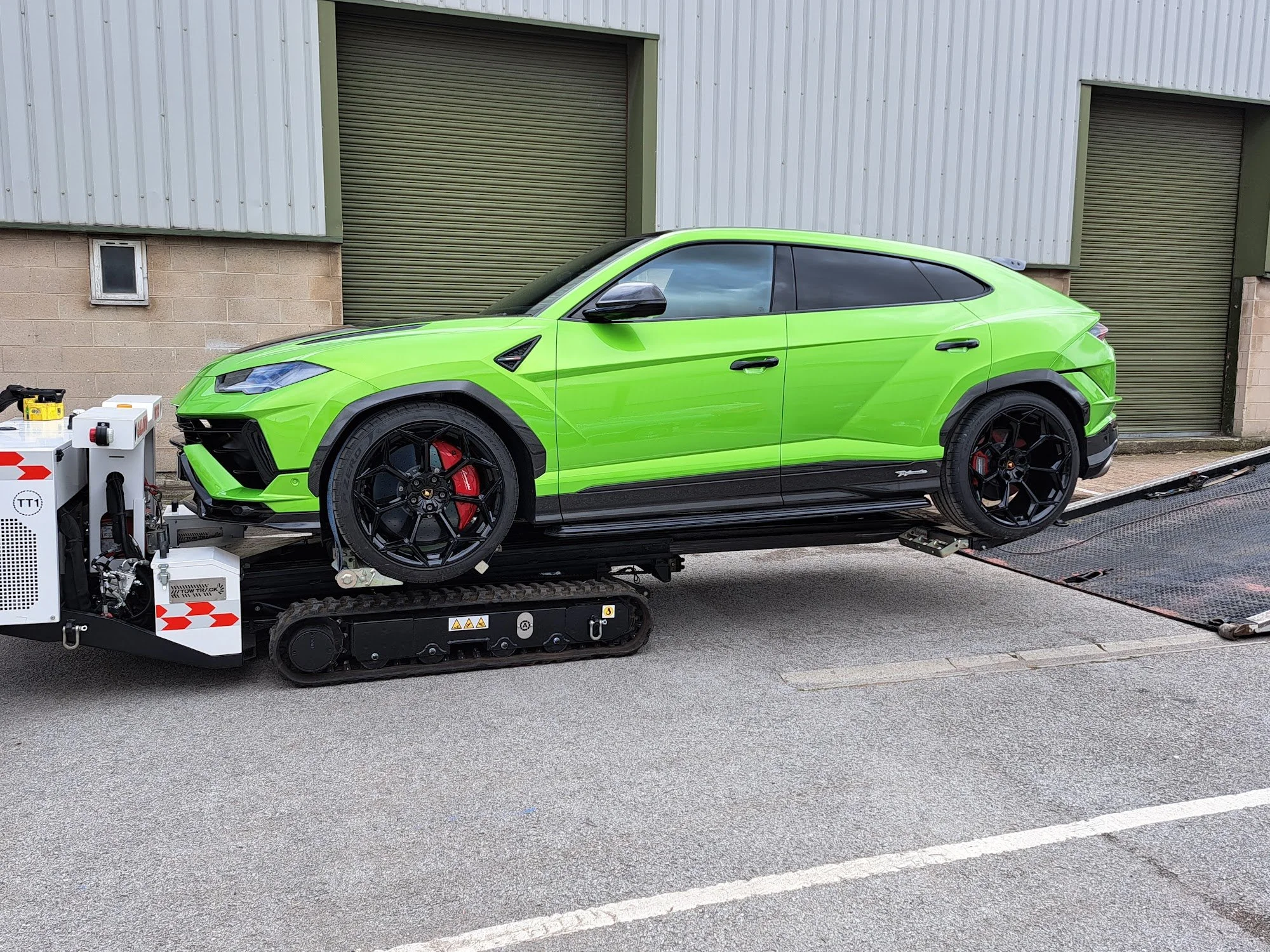 3-03-urus.jpg