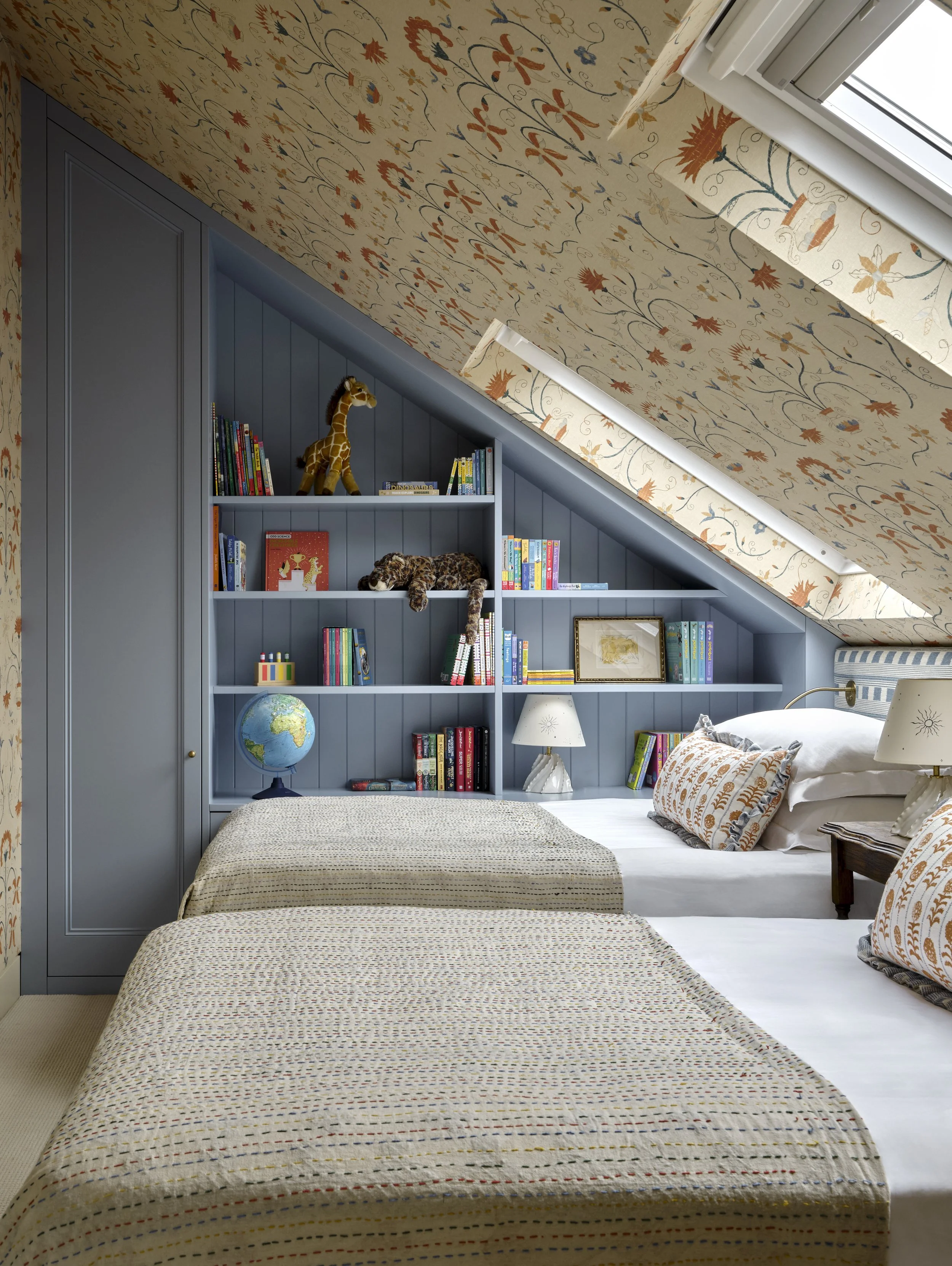 PA_25.10.09_bedroom 2_62.jpg