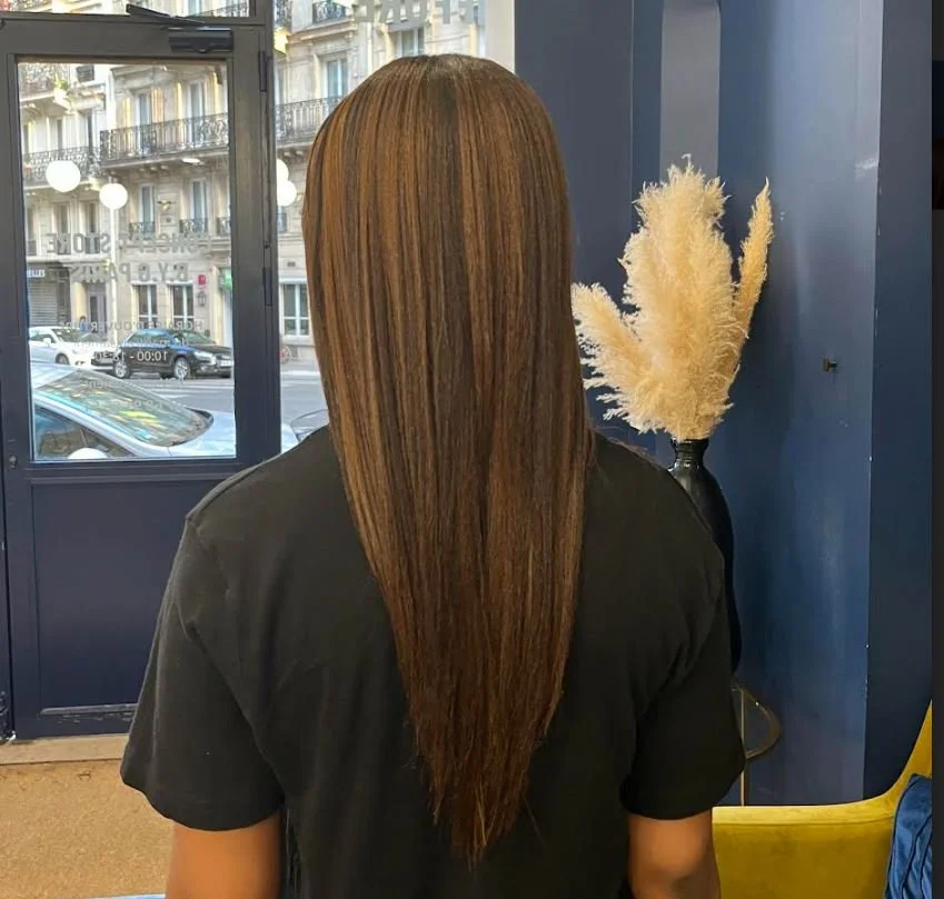 Déco et coloration d'une cliente au salon BYG PARIS