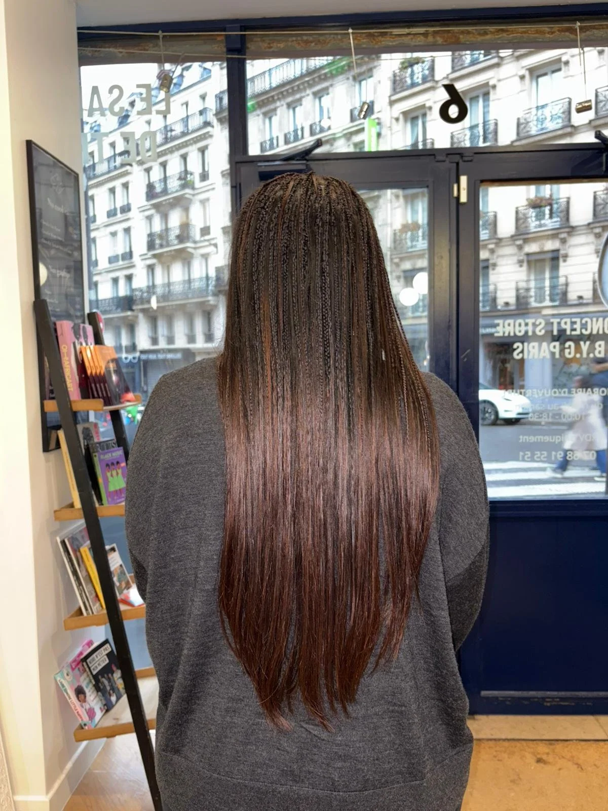 Bohobraids mèches naturel lisse d'une cliente au salon BYG PARIS