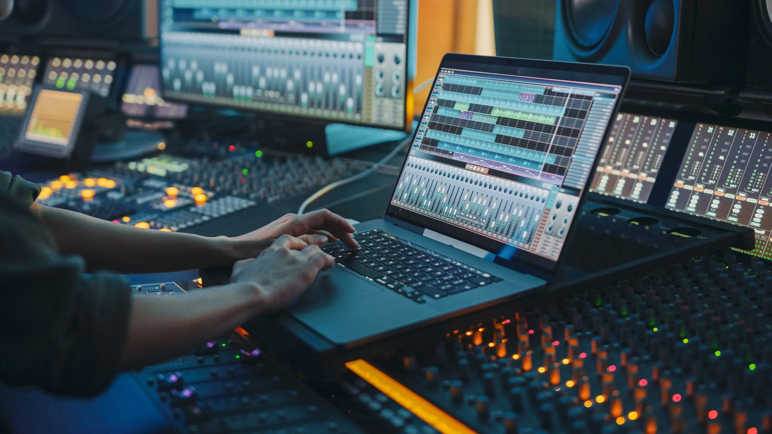 Must-Know Tips For Mixing Bass & 808s In Your Beats