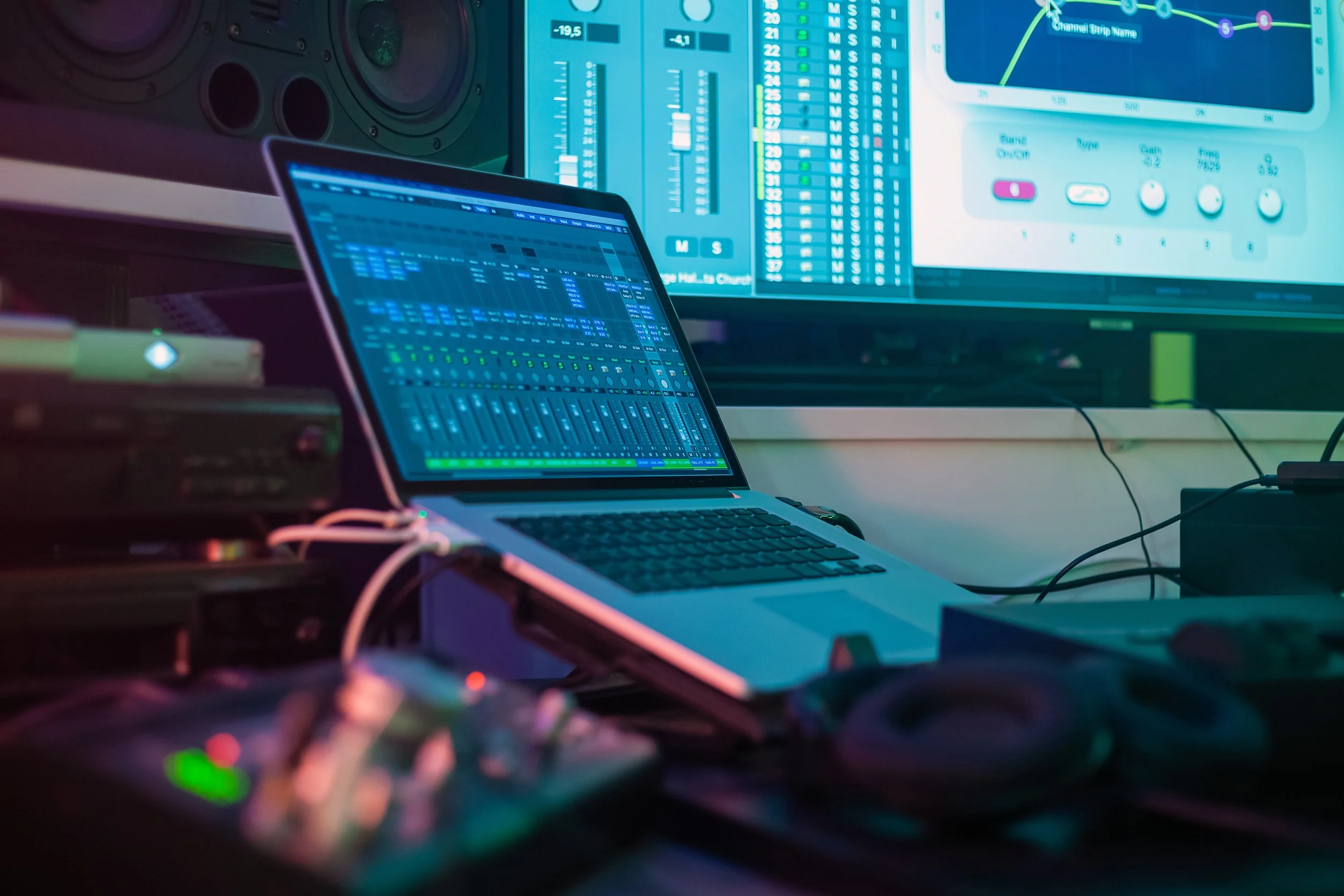How to master a track in any DAW