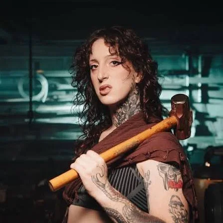 DAMAG3 / Film and Gender / The Glow / Connor Christi