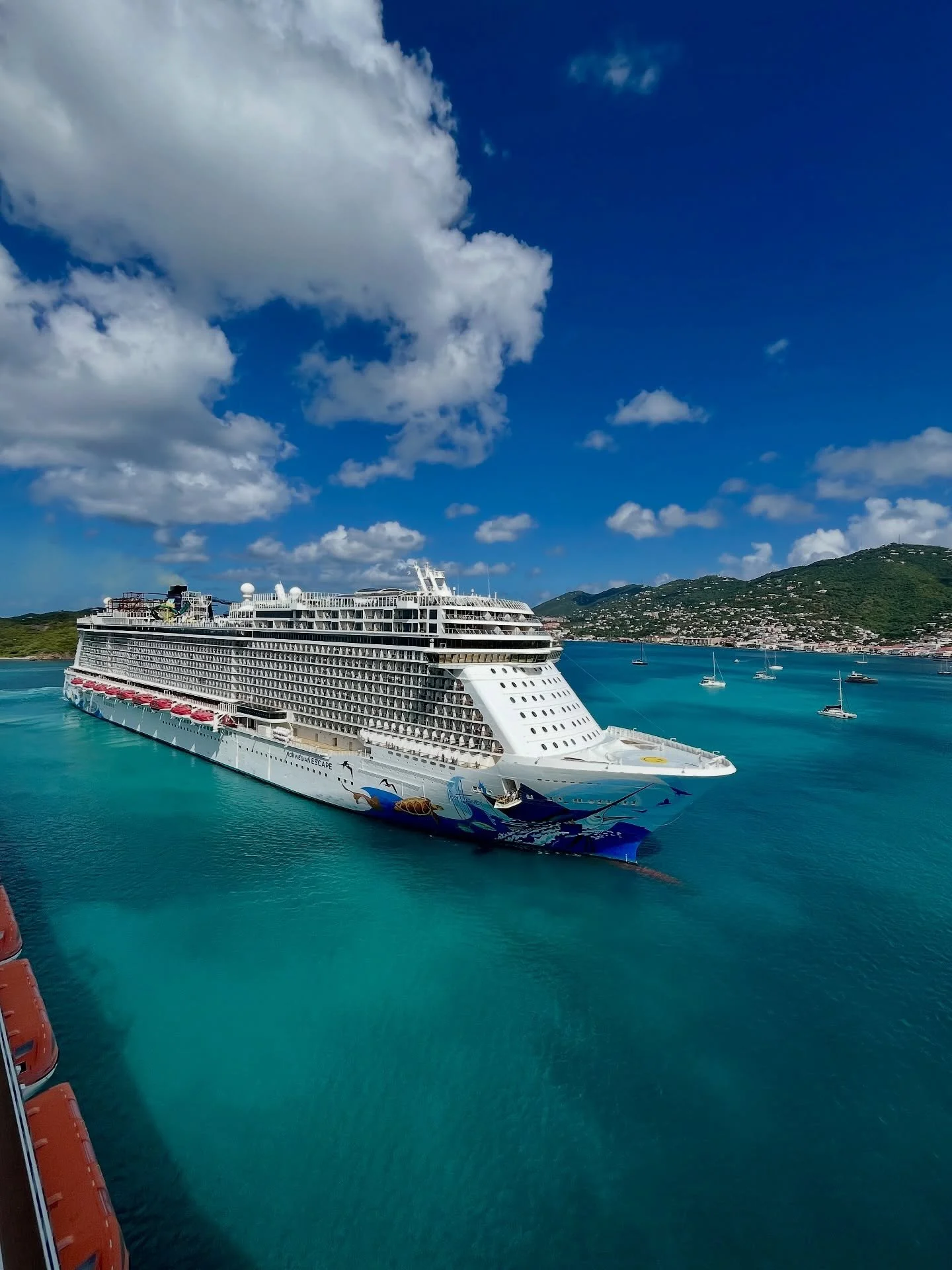 St. Thomas views featuring Norwegian Escape 🛳️ #freestyletravelers