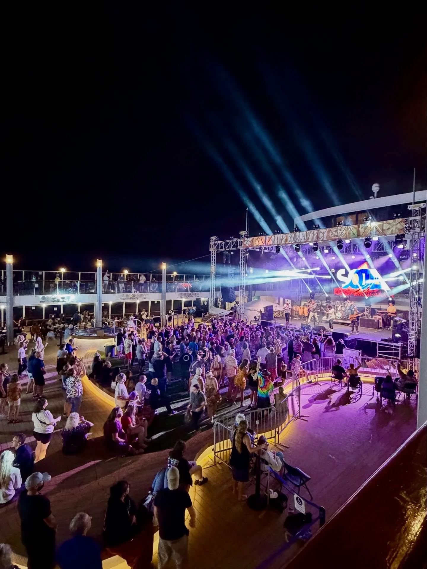 We&rsquo;re onboard @sxmliveloud Live Loud Festival cruise aboard Norwegian Jewel. Last night&rsquo;s headliner, @311, performed as the sun set over Miami &mdash; great start to the sailing 🛳️ #freestyletravelers