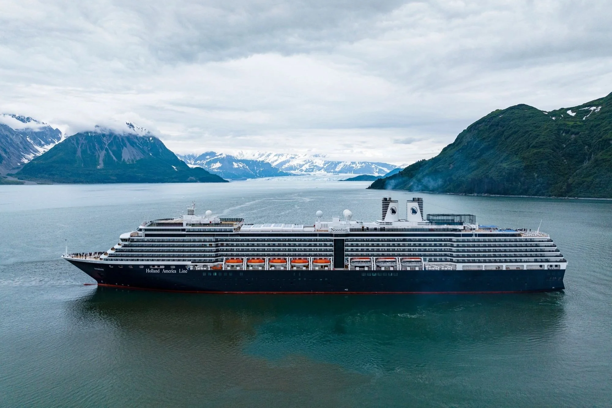 Holland America Line Ships By Age - HAL Ships Newest to Oldest ...