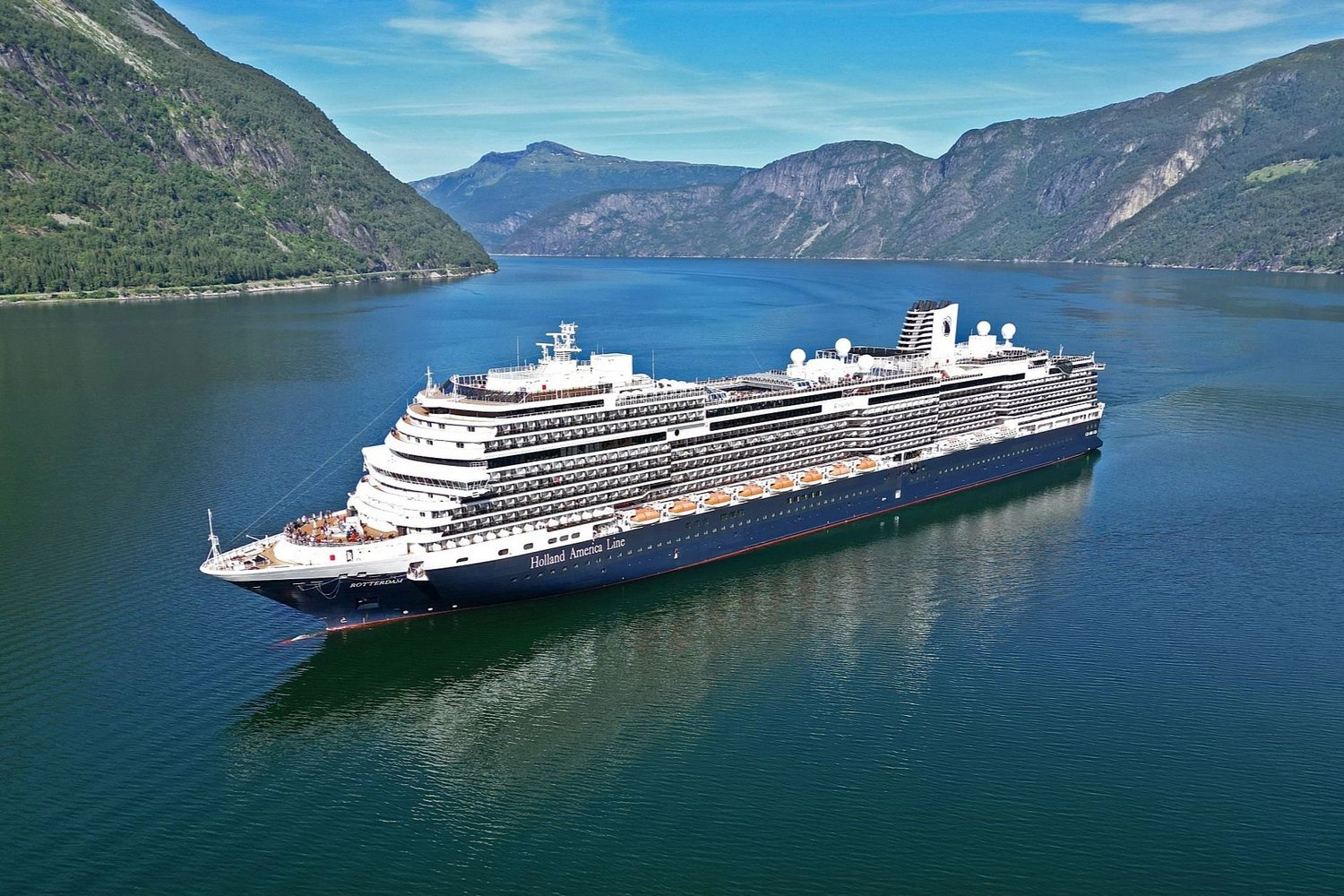 Holland America Line Ships By Age - HAL Ships Newest to Oldest ...