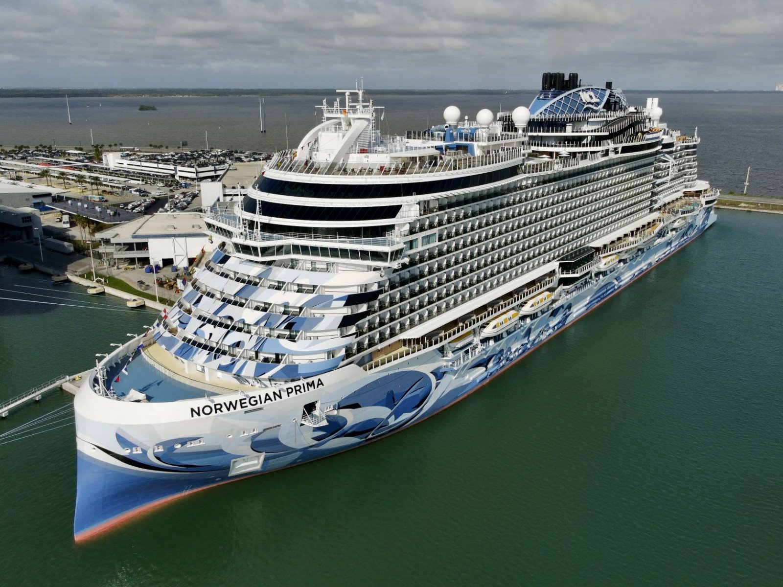 cruise ships from port canaveral
