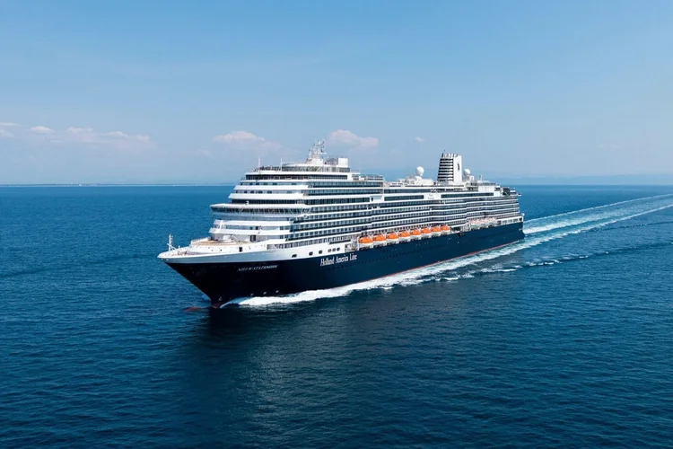 Holland America Line Ships By Age - HAL Ships Newest to Oldest ...