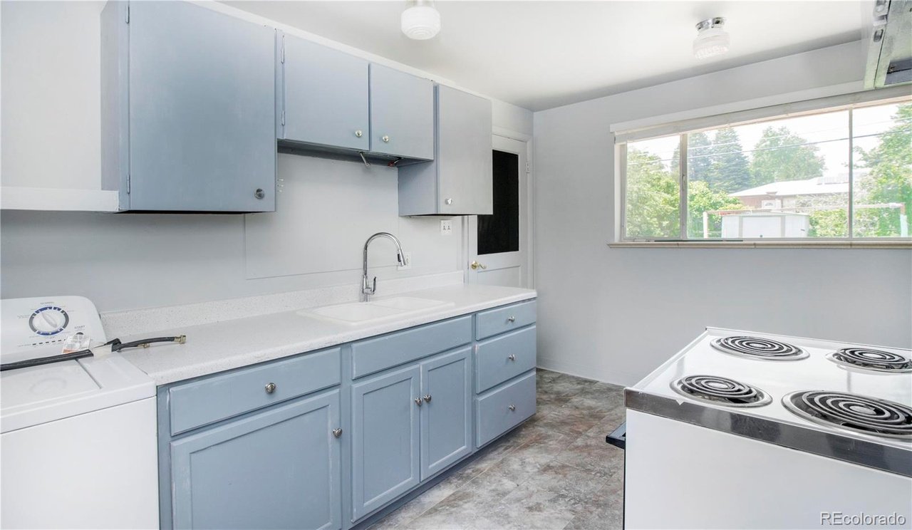 depew kitchen before 2.jpeg