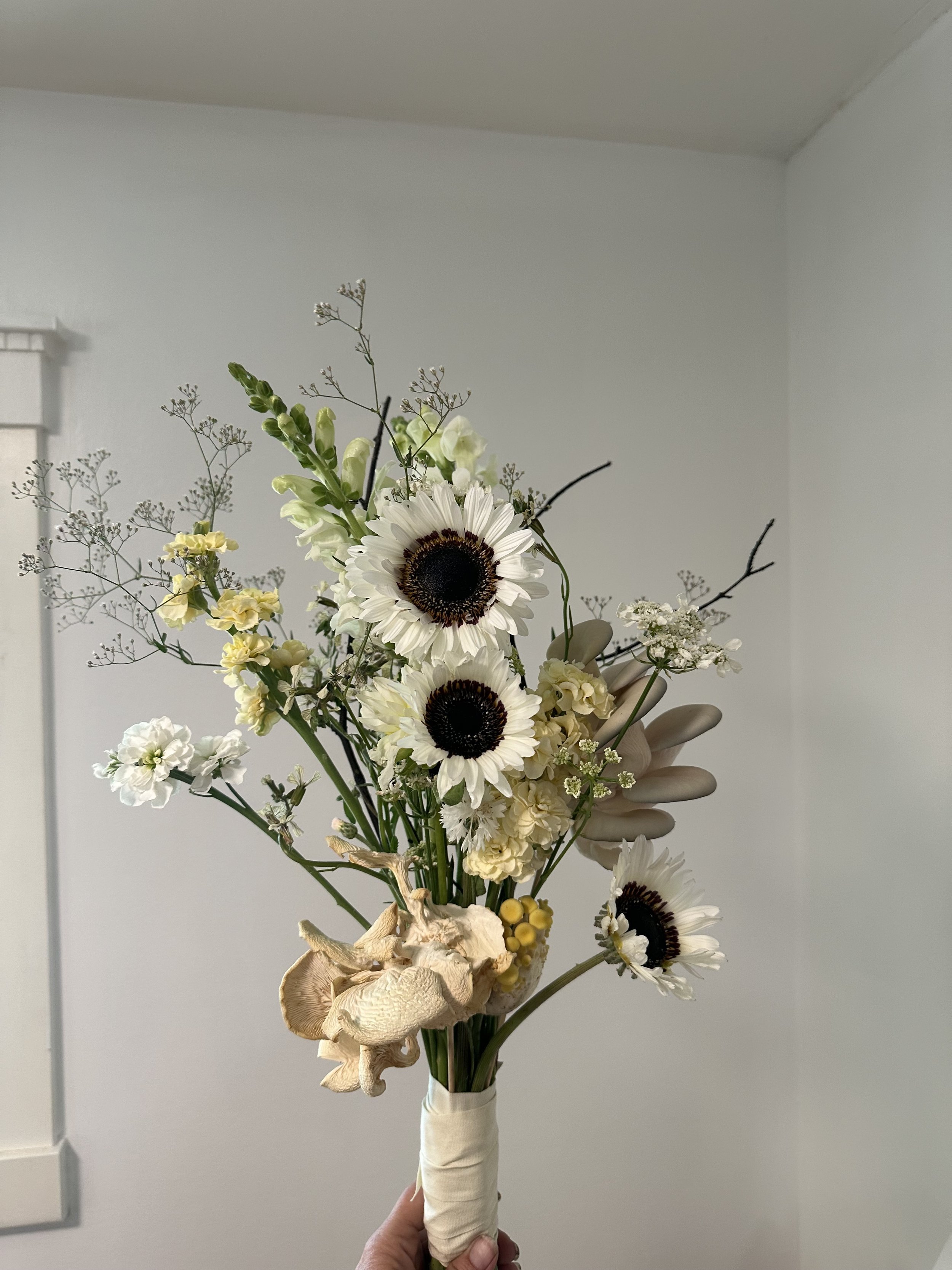 driedmushroomflorals.jpg