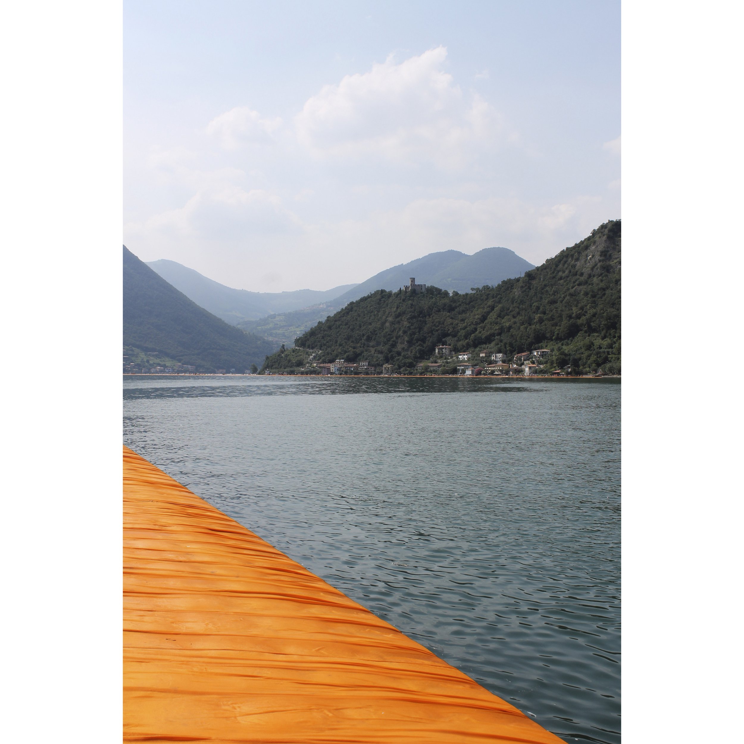 tha_floating_piers-9.jpg