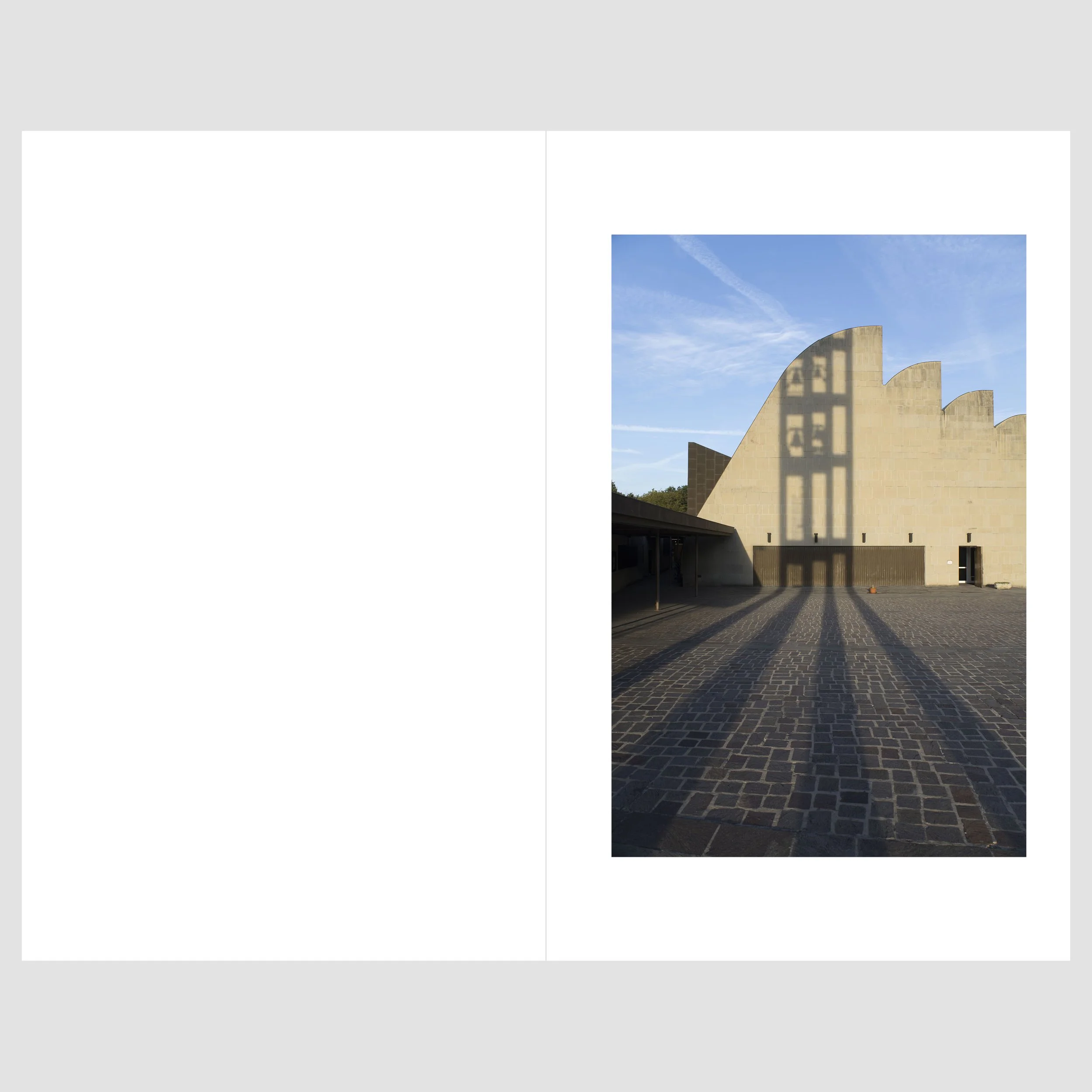 mariaasuntadiriola_cover_thehomelessarchitect_2.jpg