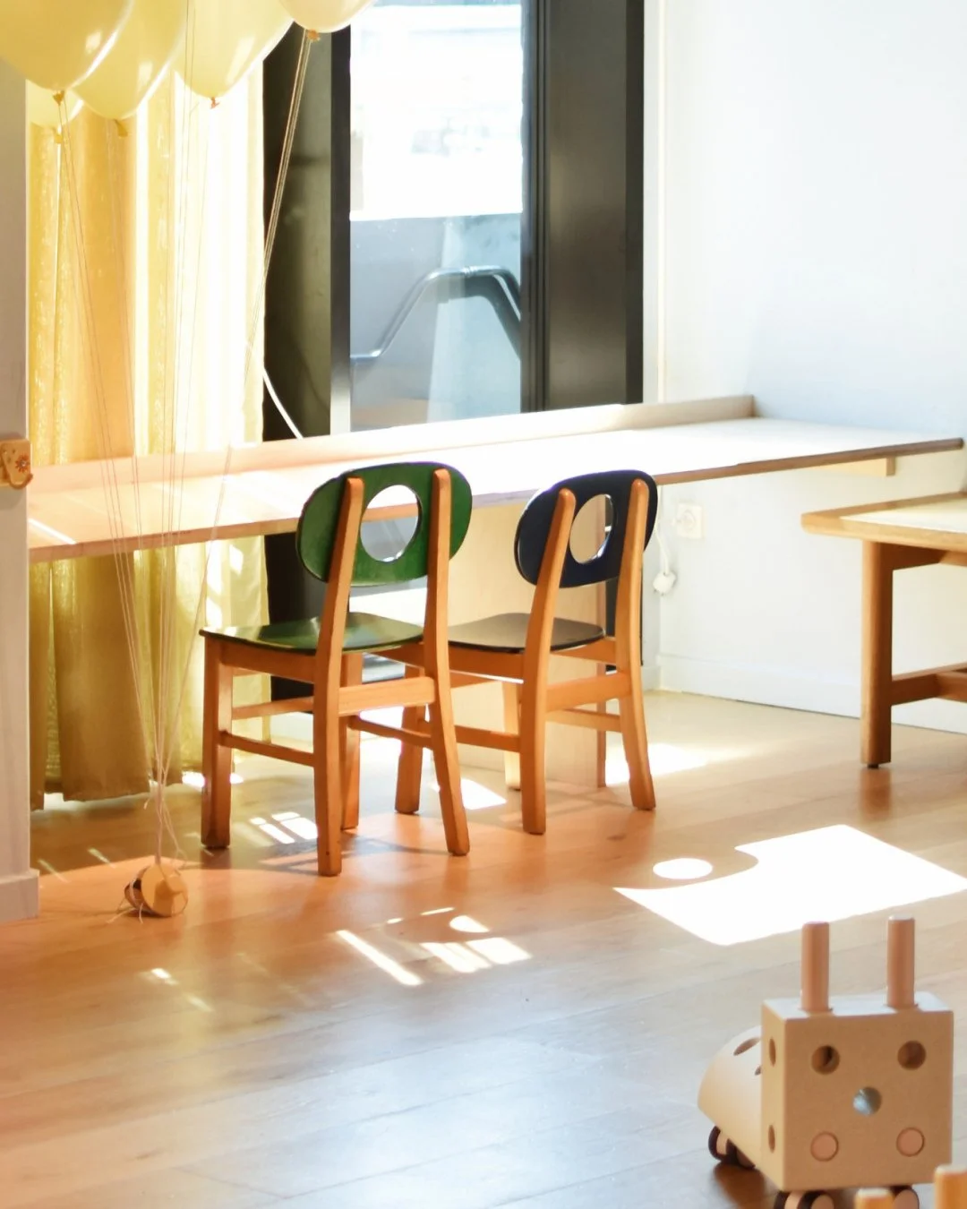 Ny uge p&aring; Bette ✨⁠
⁠
Onsdag serverer vi bibimbap til Bettes aftensmad 🍲⁠
Torsdag inviterer Kunst p&aring; Barsel til forfatterm&oslash;de med Karen Bro 📚⁠
Fredag holder vi Introduction to Safe Bottlefeeding (in English) 🍼⁠
⁠
Vi gl&aelig;der 