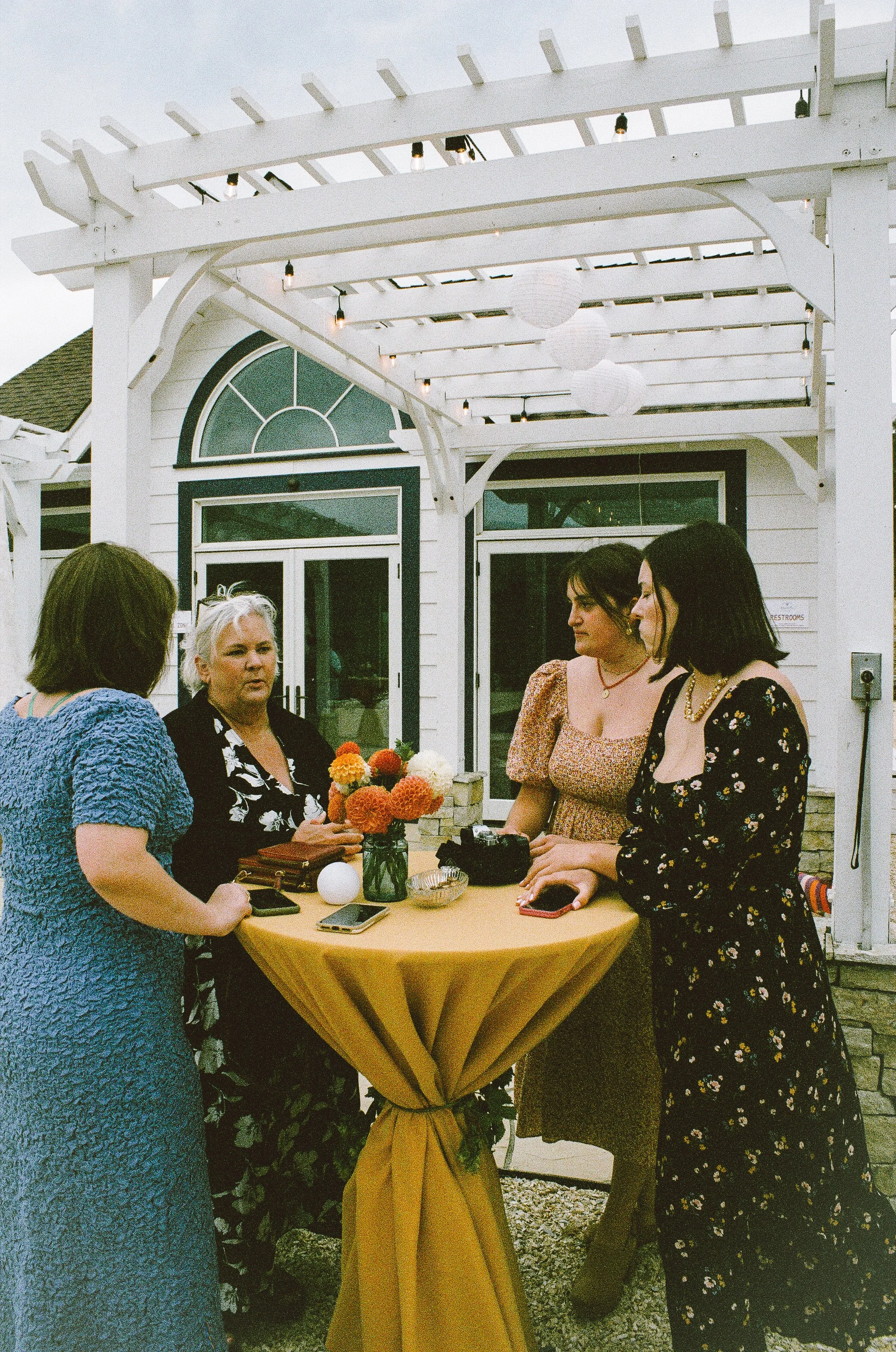 wedding film-95.jpg