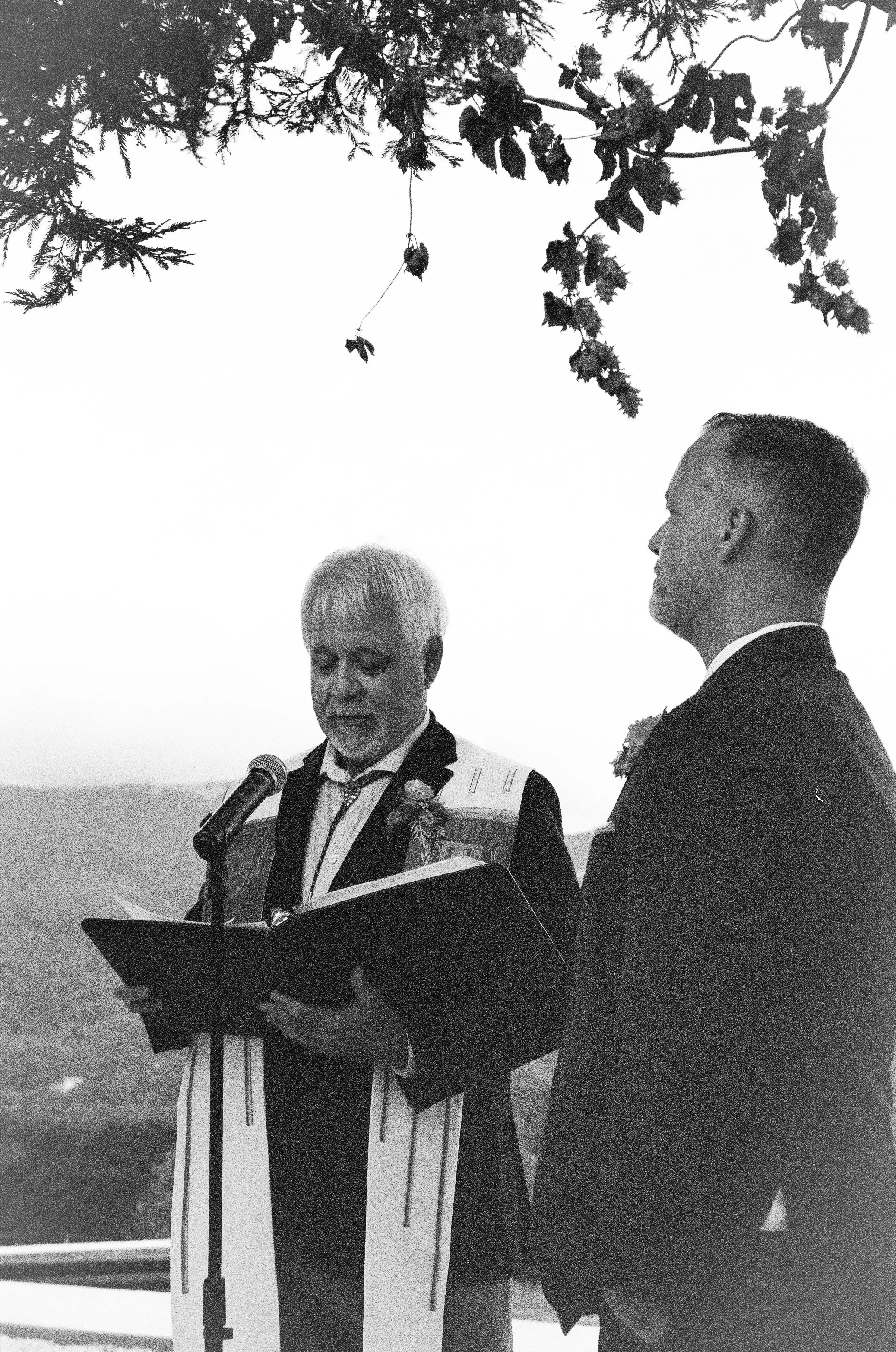 wedding film-77.jpg