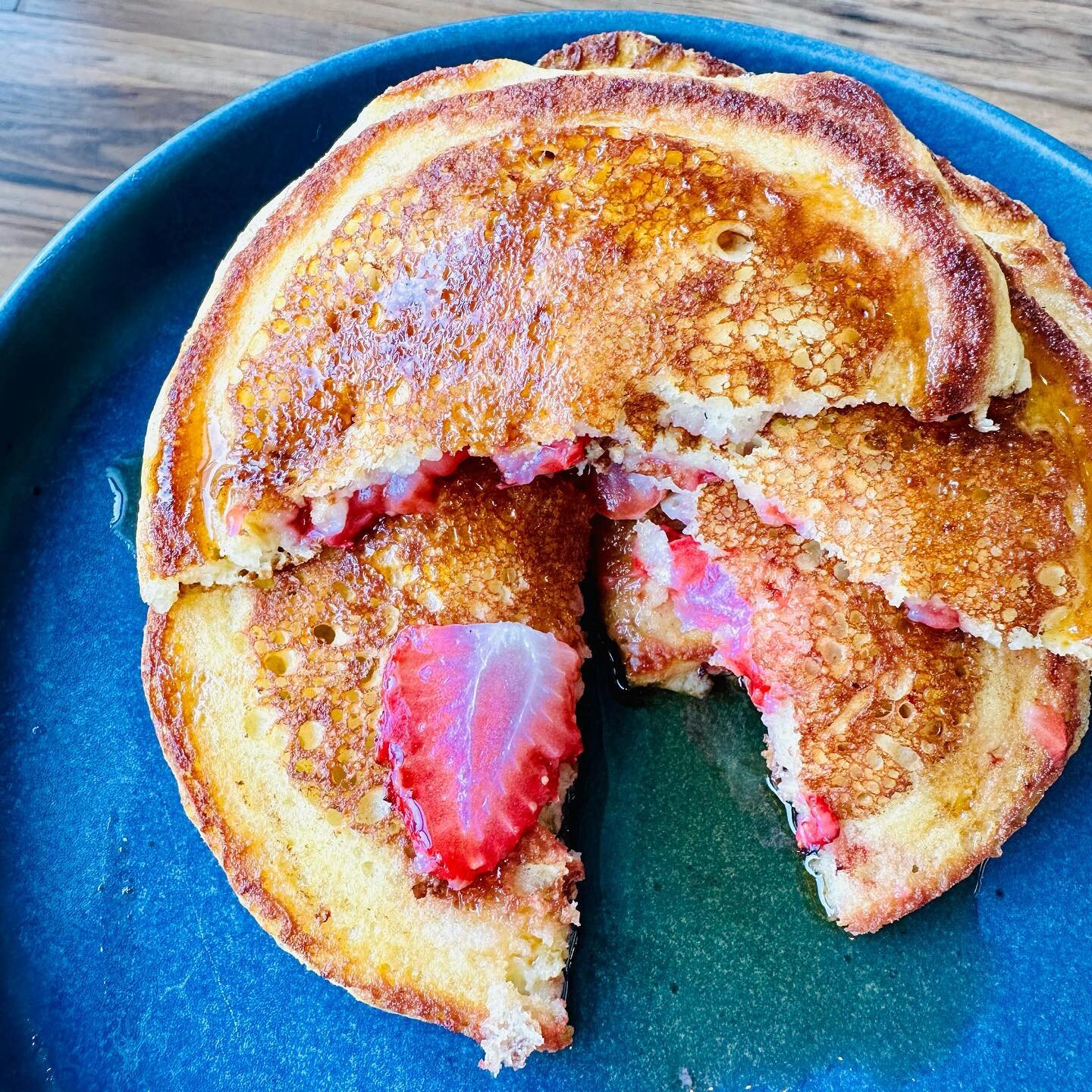 So excited I forgot to take a pic before eating! 🤣😍

New Jersey Strawberry Buttermilk Pancakes

#FMPC #mariasbreadsandwiches #friyay