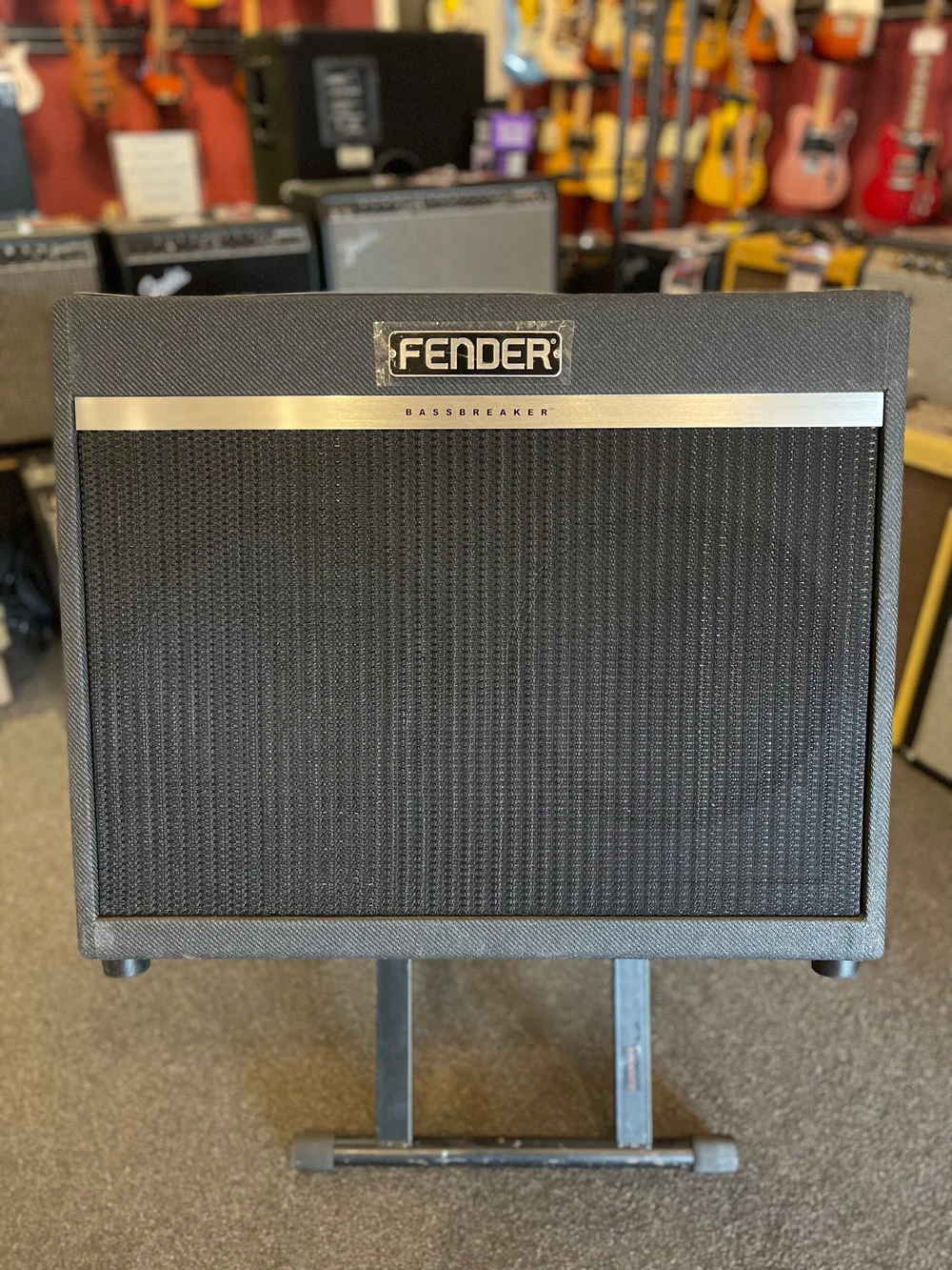 Fender Bassbreaker 18 30 30 18 watt 2x12