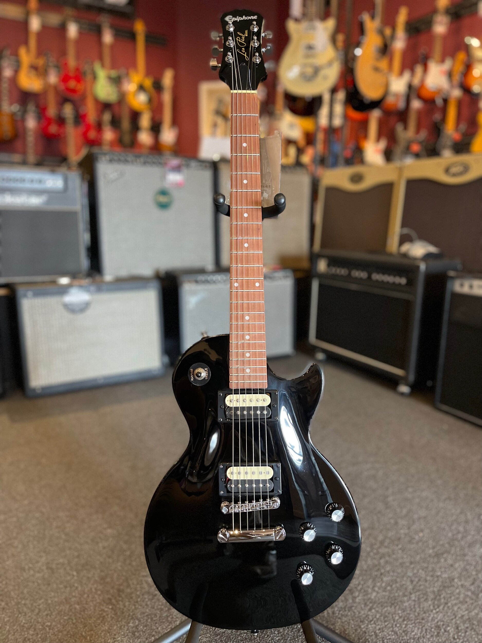Epiphone Les Paul Studio Electric Guitar Smokehouse Burst Epiphone Les Paul Studio Electric Guitar Smokehouse Burst