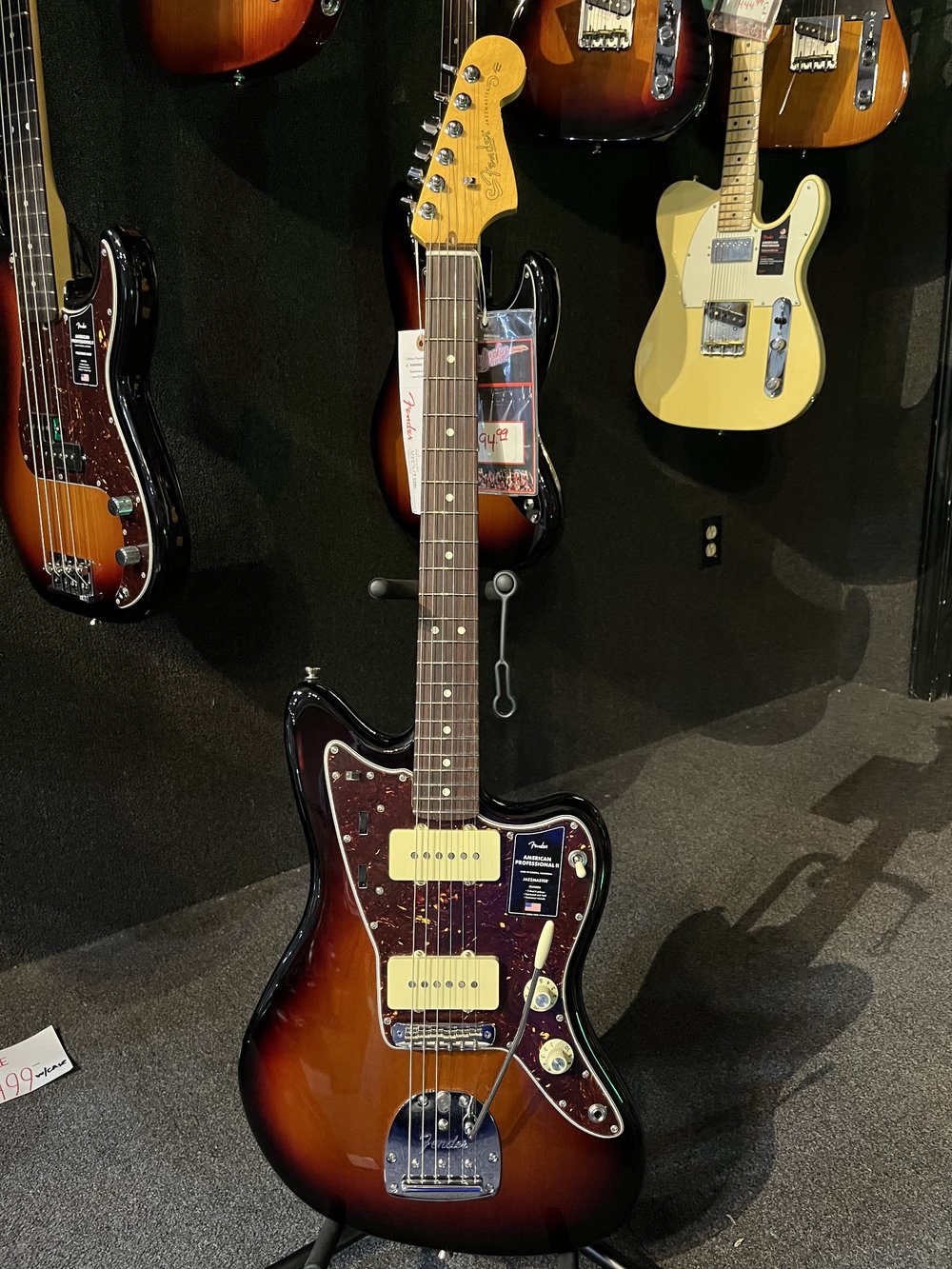 Fender American Professional II Jazzmaster — Kentucky Music Fender American Professional II Jazzmaster — Kentucky Music