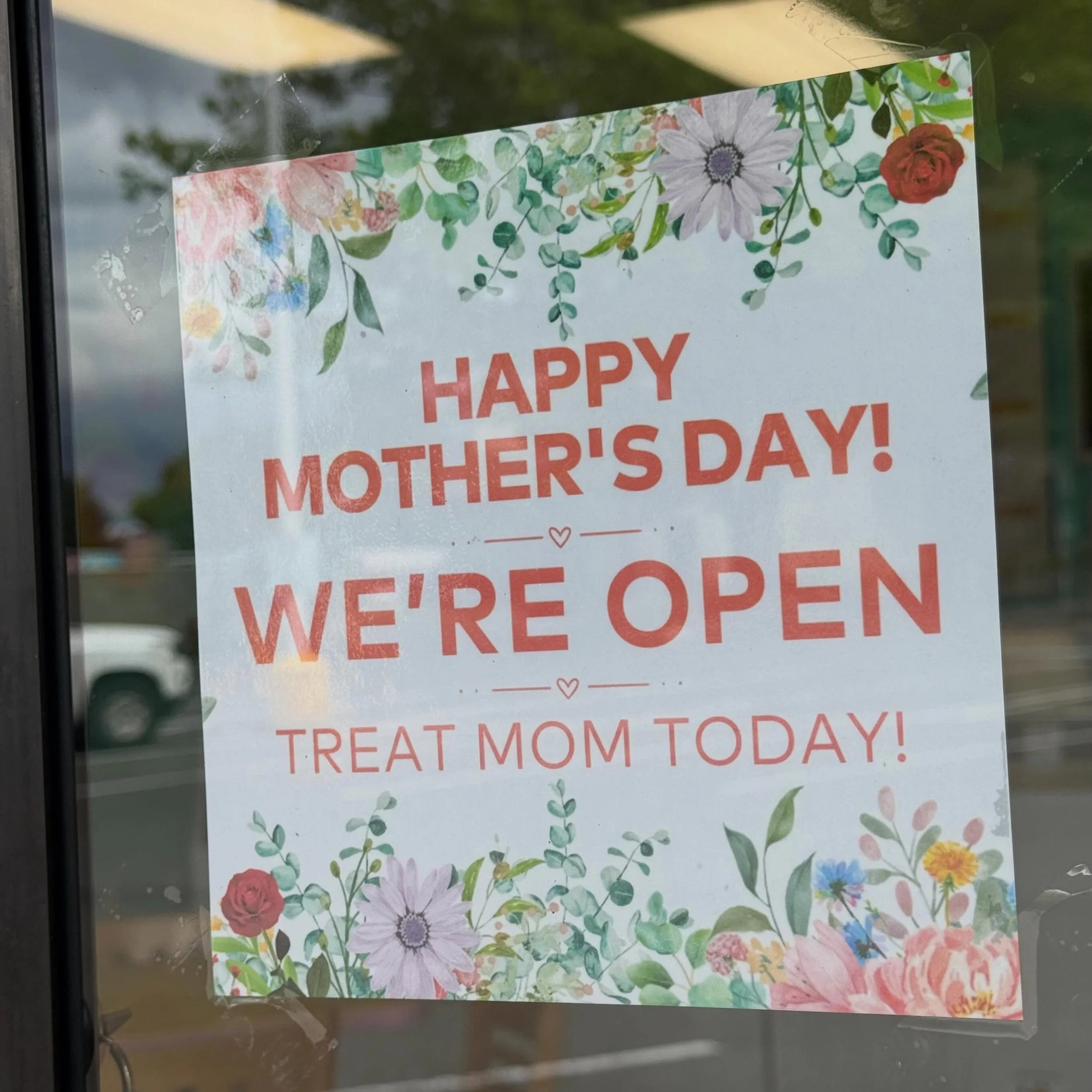 Happy Mother&rsquo;s Day! We&rsquo;re open from 12-9! 🍦🌷#SeeYouSoon 

#HappyMothersDay #FrozenCustard #ItalianIce #OhMyGelati
