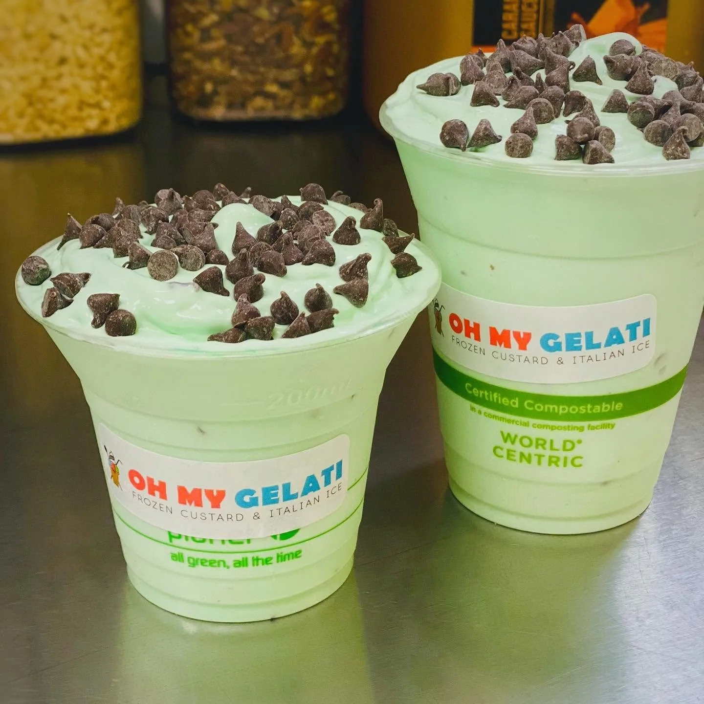 Mint Chocolate Chip lovers, we know you&rsquo;re out there. 💚🍫

Sometimes you just need a Mint Chocolate Chip Hurricane. 😋

Any fellow Mint Chocolate Chip lovers here? 👀

#OhMyGelati #MintChocolateChip #FrozenCustard #OregonCity #CustardHurricane