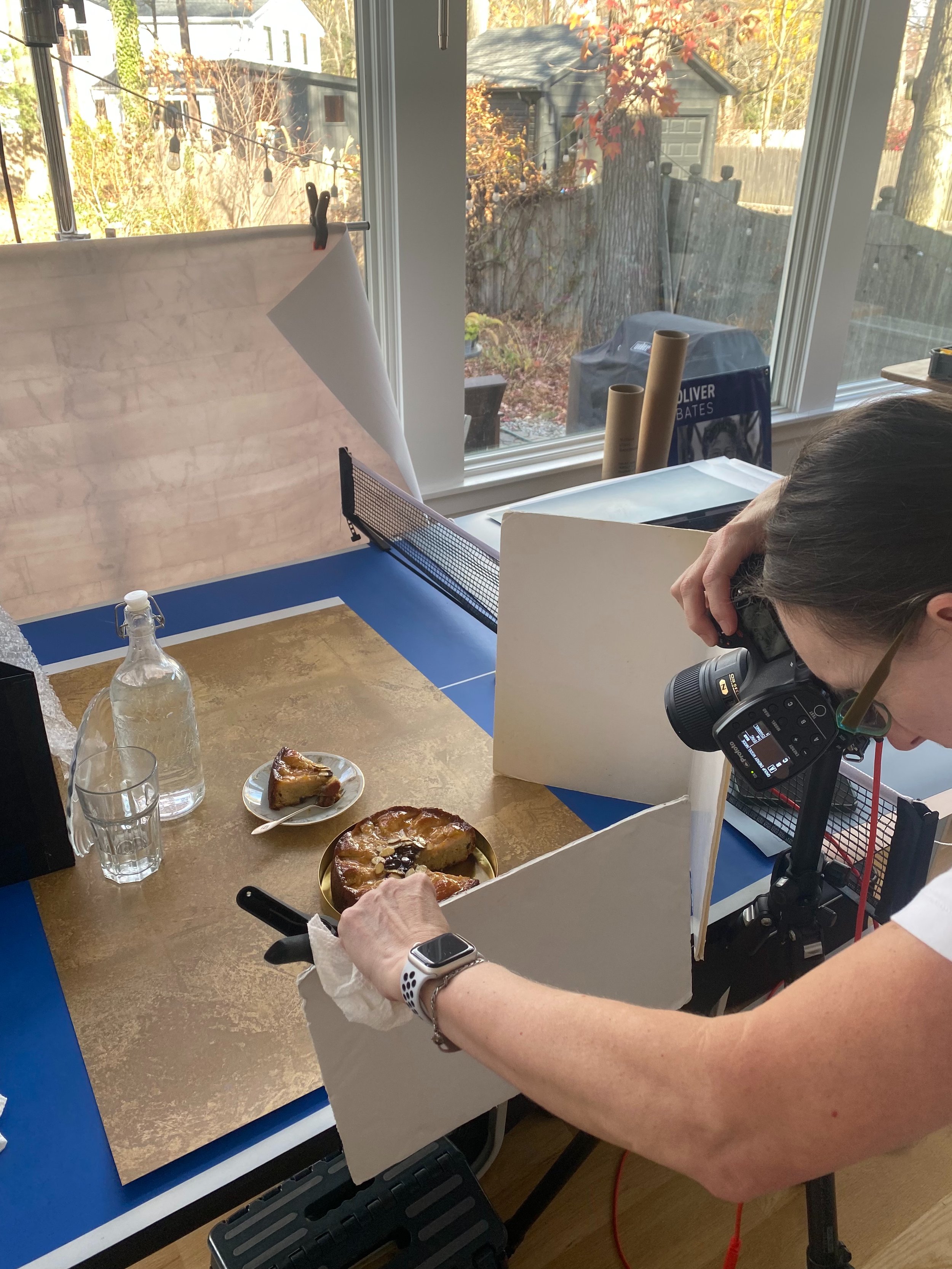 Photographing Cake BTS
