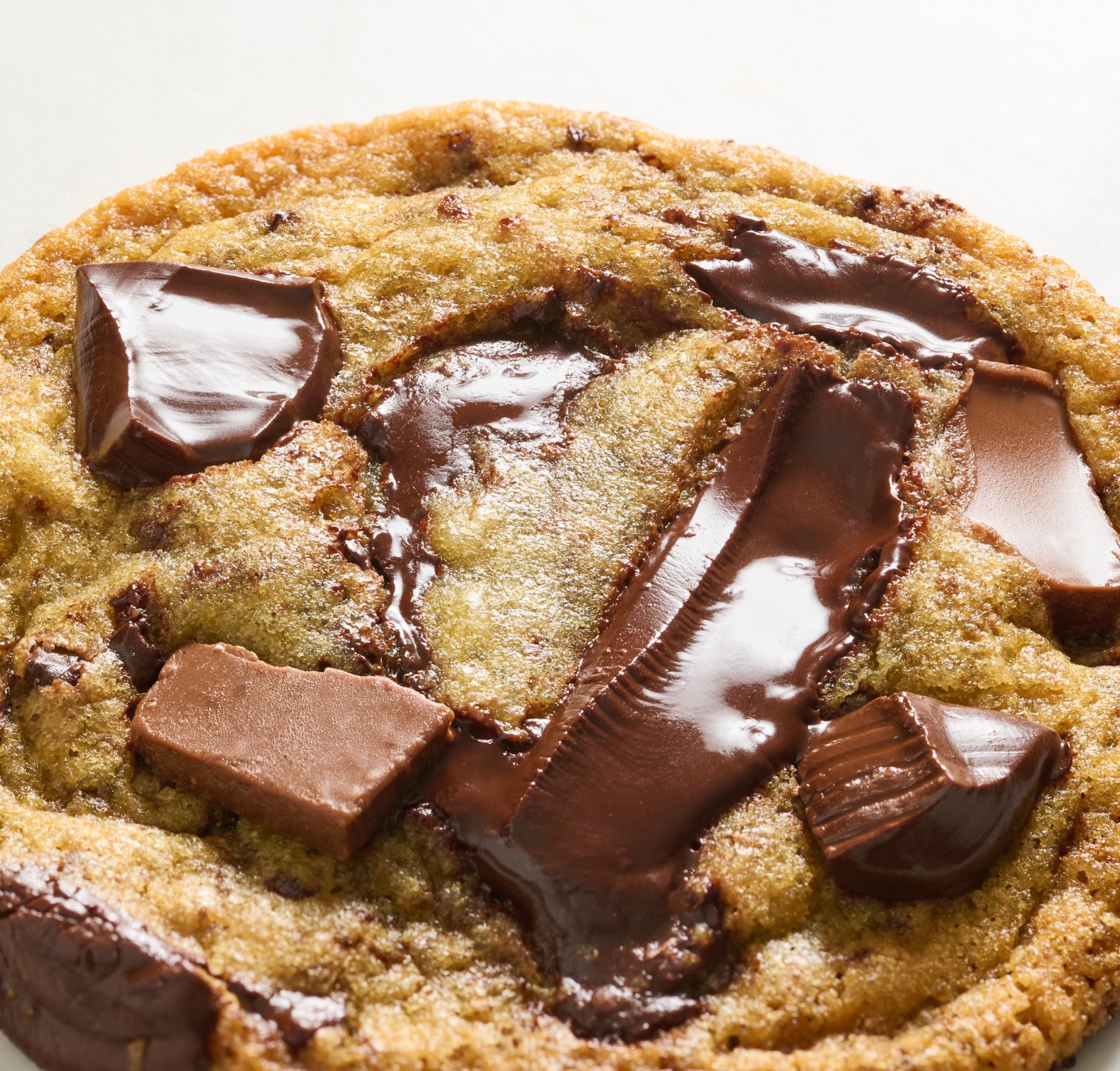 Chocolate Chip Cookie Macro