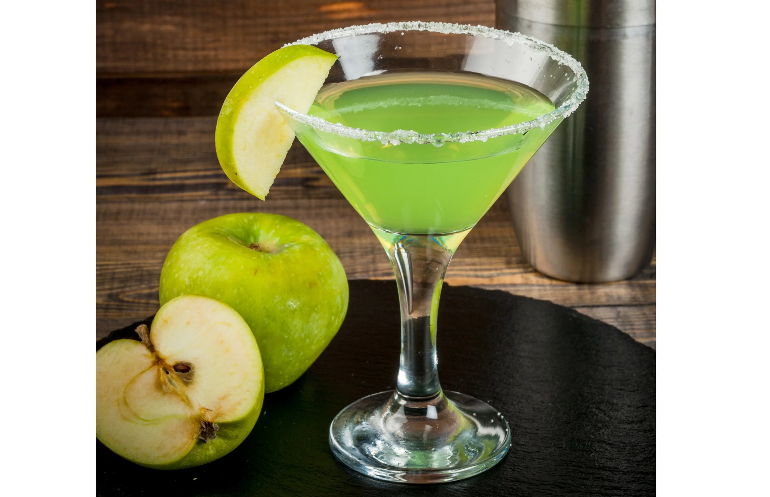 APPLETINI DRINK PHOTO_cropped new.jpg