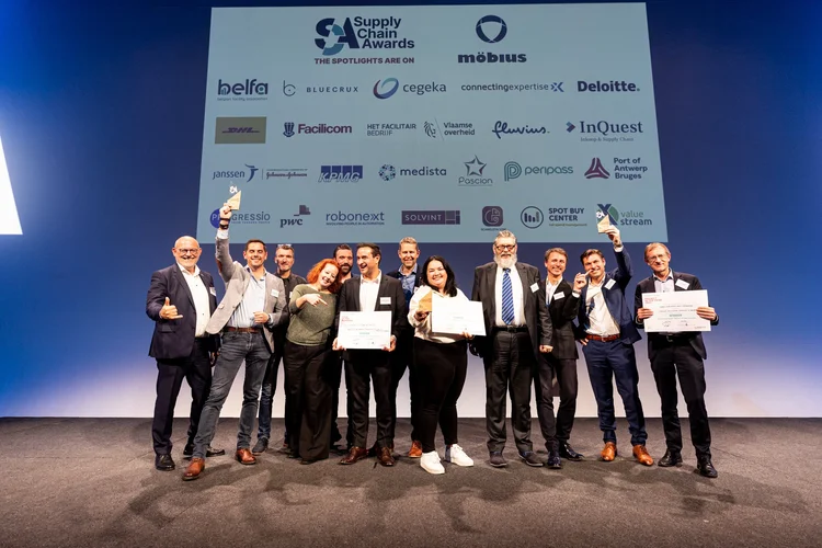 Sfeerbeeld van een bedrijfsevent door W&W Motions