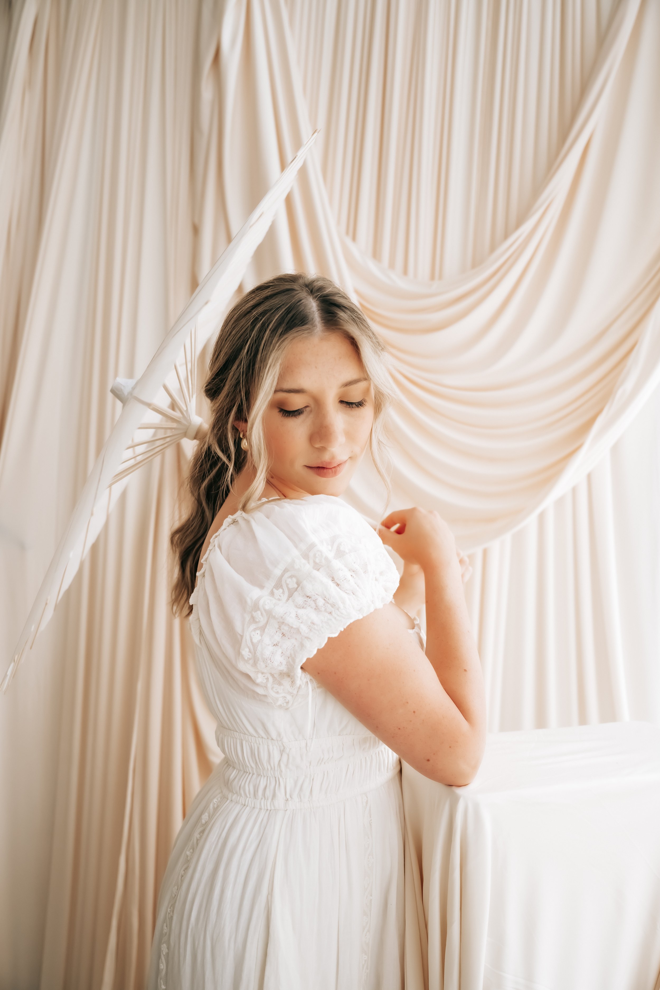 MADYSON - PARASOL-10.jpg