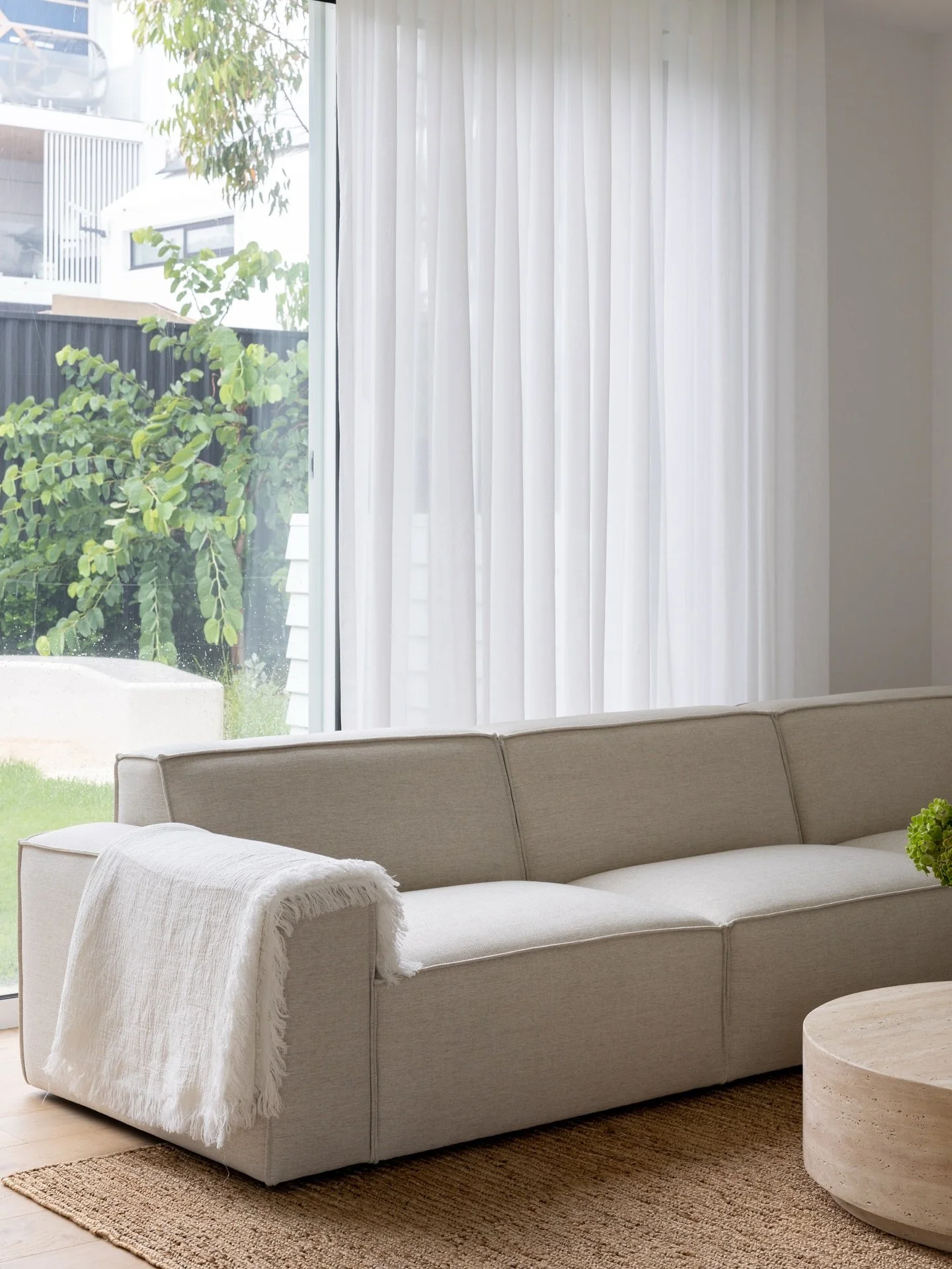 Tailored yet softly relaxed, classic without ever feeling overly formal. 🤍

Our sheer curtains strike that beautiful balance with ease. Gently diffusing the light, adding warmth, and subtly anchoring a living space with understated elegance.