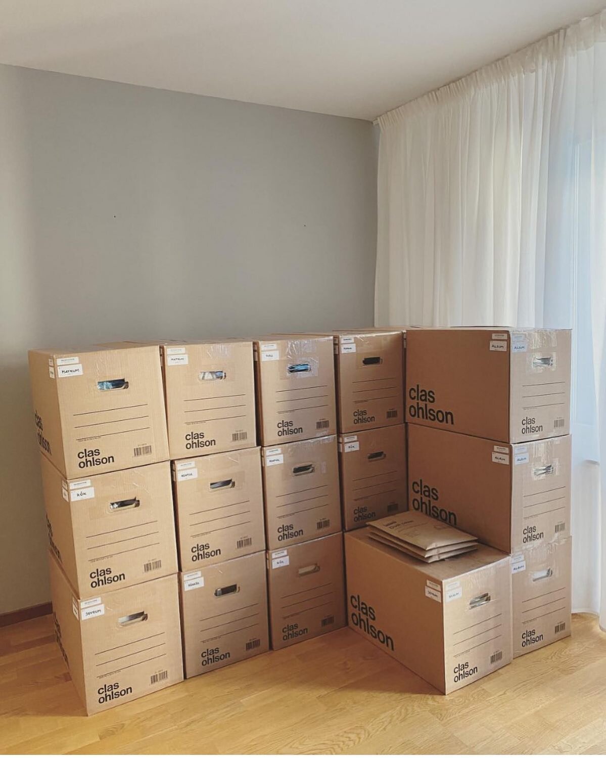 WEDNESDAY WISDOM!!!
WE just don&rsquo;t pack really well.  WE pay special attention to making sure when we prepare boxes for the removalists - it is super organised! #organise #dont #agonise #wednesday #wisdom #pack #valet #unpack #sort #declutter