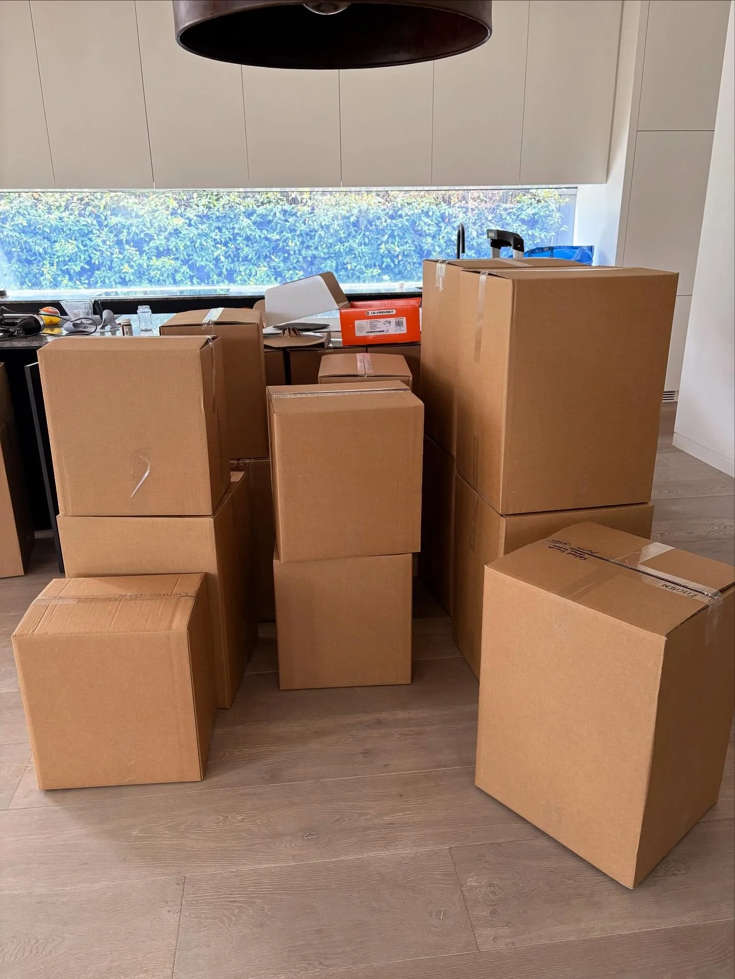 ALL packed up.
M.O.N.D.A.Y
Moving any time soon
Call the experts 
📦🏠
Organise don&rsquo;t agonise 
#pack
#home 
#moving 
#solutions