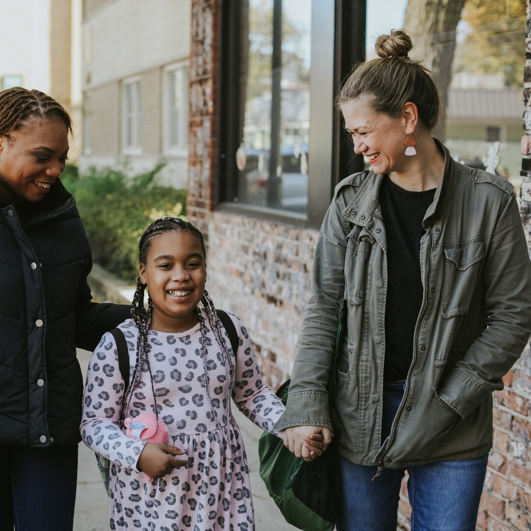 Smiles all around as Spring is almost here! Schedule an appointment for your child to get their hair done and make them feel proud of their textured hair. 💇🏾👩🏽&zwj;🦱

Visit the #linkinbio to schedule a session for your child
.
.
.
.
.
.
.
. #bla