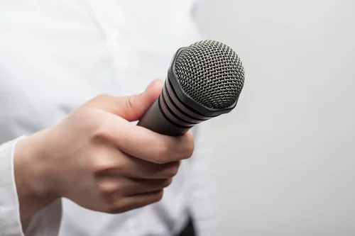 INTERVIEW : Rédacteur en chef de Challenges, MOOCs