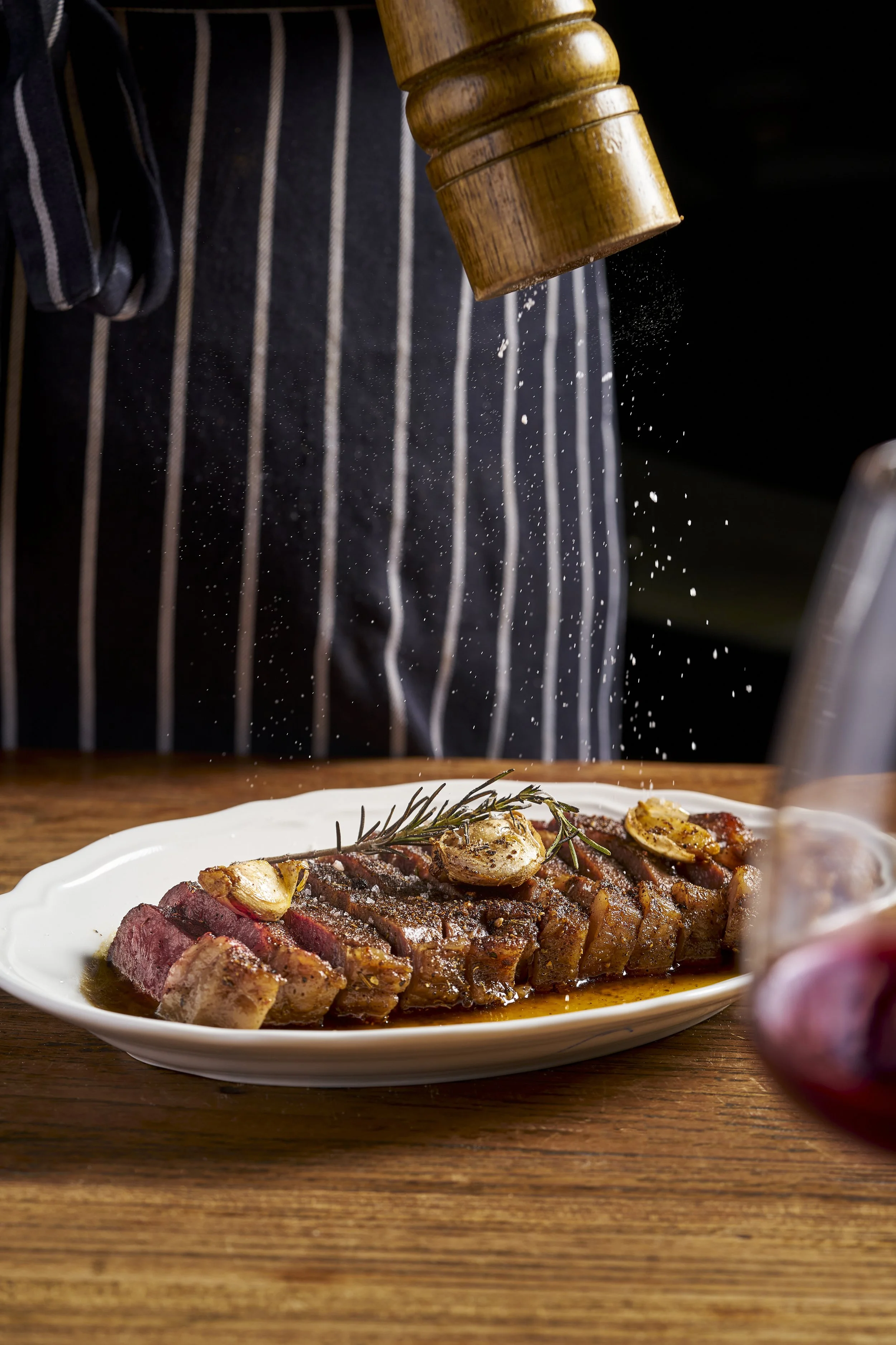 AOM 251120251654.jpg