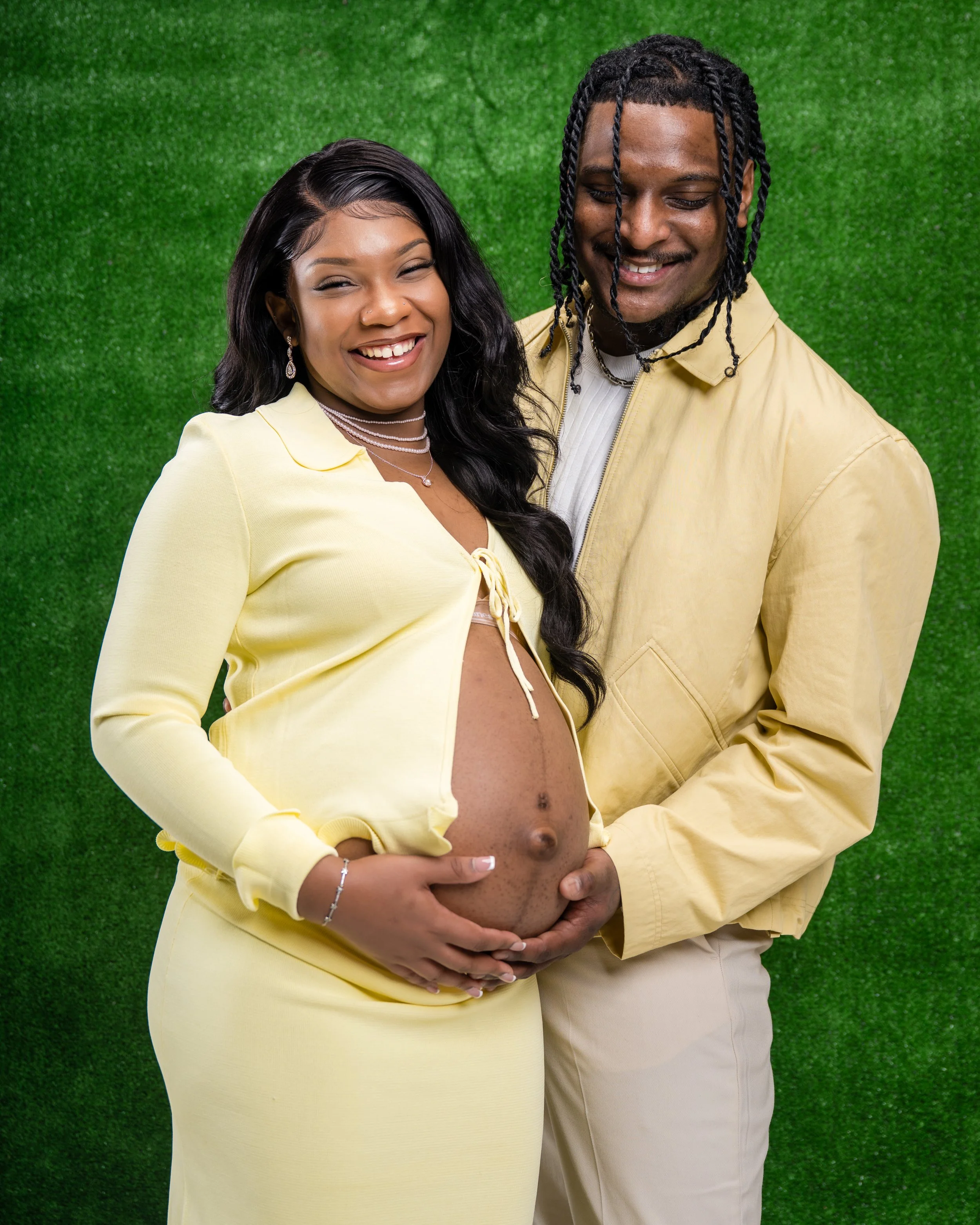 Tyler&DayneMaternity-5.JPG
