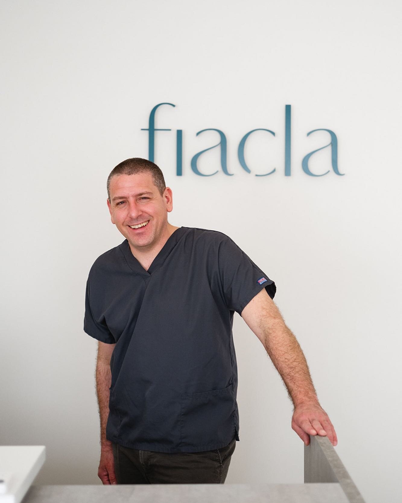 Dr. Shawn Shelley is the founder and principal dentist at Fiacla Dental Clinic. He has worked in private practice for almost ten years, in Singapore and Ireland. Dr Shelley grew up on a ranch in rural Montana, USA, and now lives locally in Dublin wit