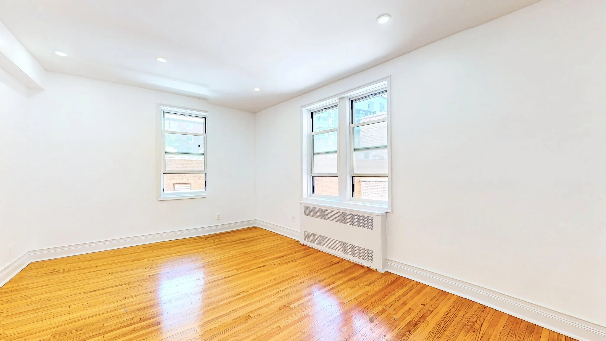 65-36-Wetherole-Street-101-Rego-Park-09202026_113123.jpg