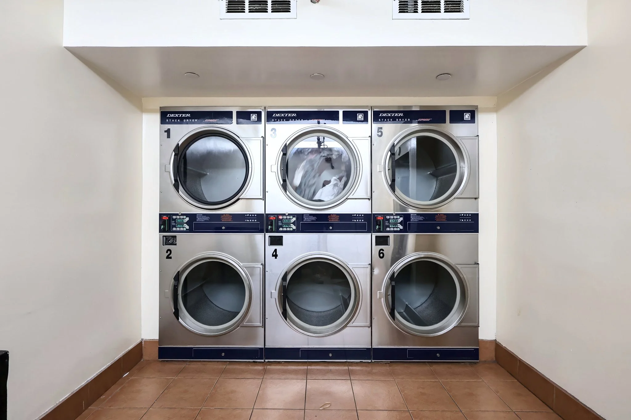 65-36-Wetherole-Street-101-Rego-Park-LAUNDRY-5.jpg
