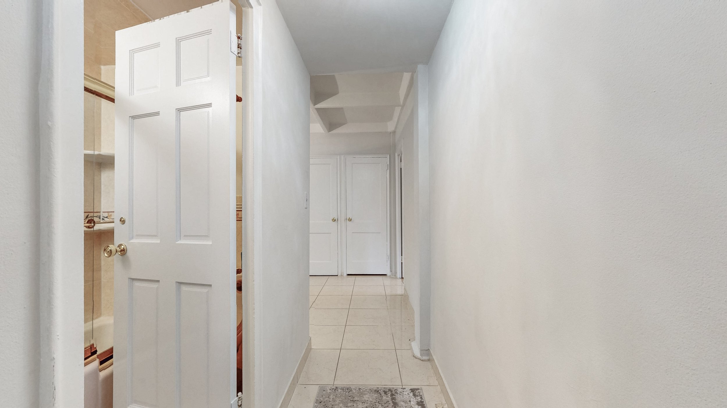 147-36-Charter-Road-Kew-Gardens-Hills-10122025_102831-min.jpg