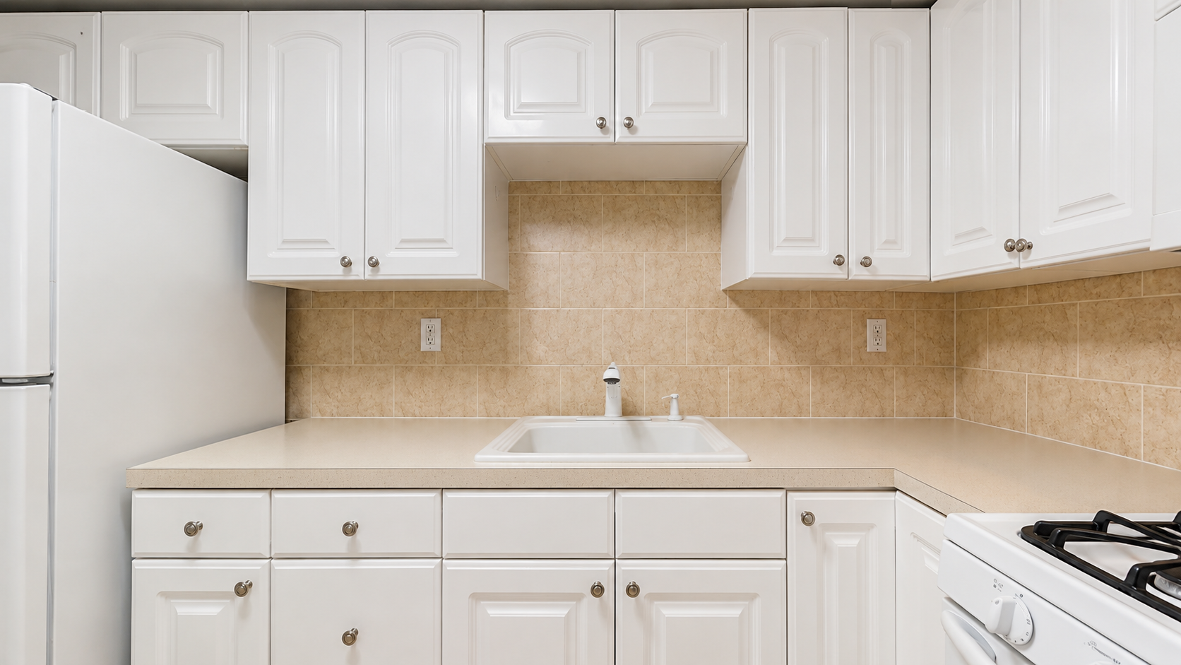 14 57-45 74th Street 302 Decluttered.png